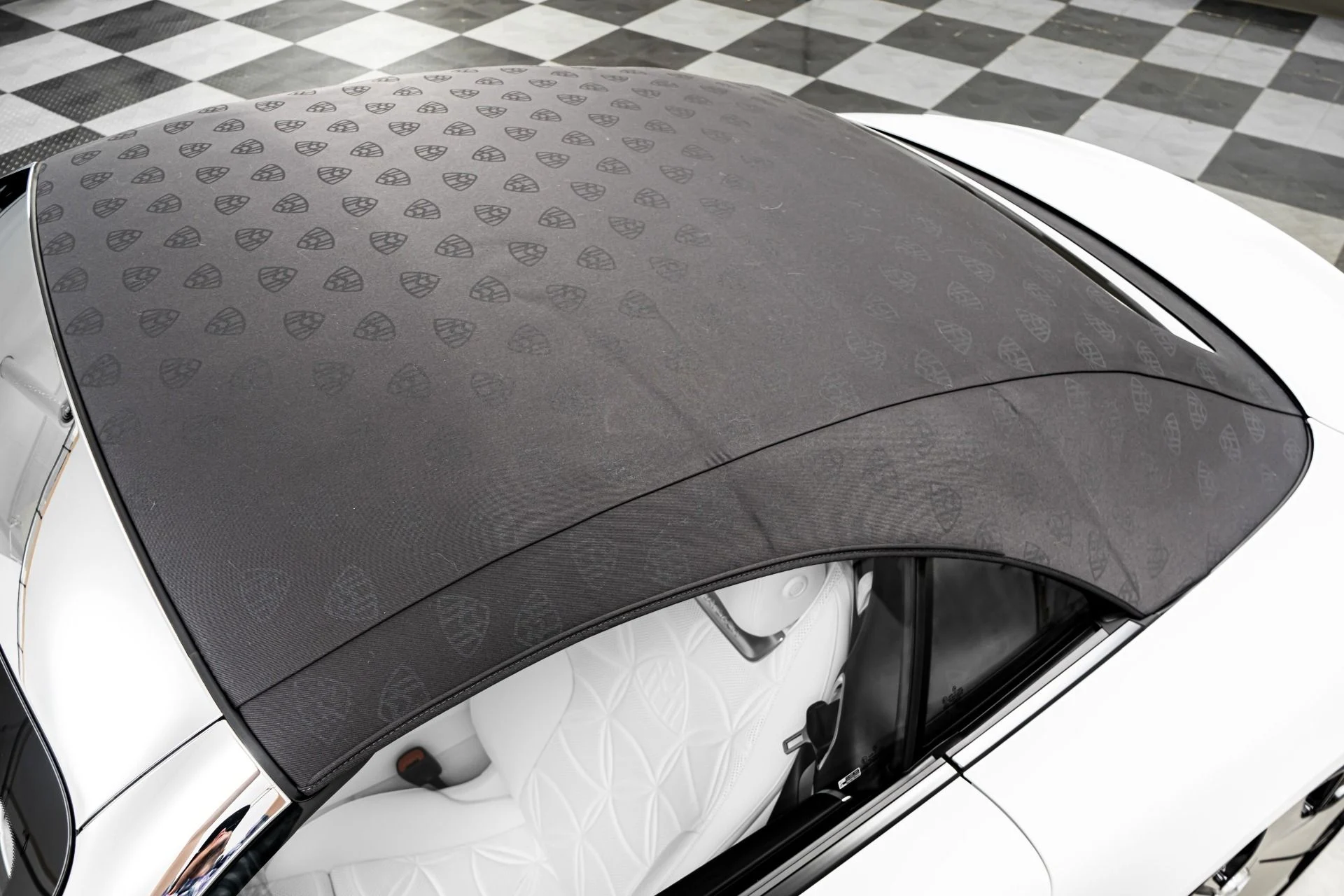 mph038_1143832308_Used_2026_Mercedes_Benz_Maybach_SL_680_Delivery_Miles_Factory_Matte_Paint_1779918409_0bbd95939f