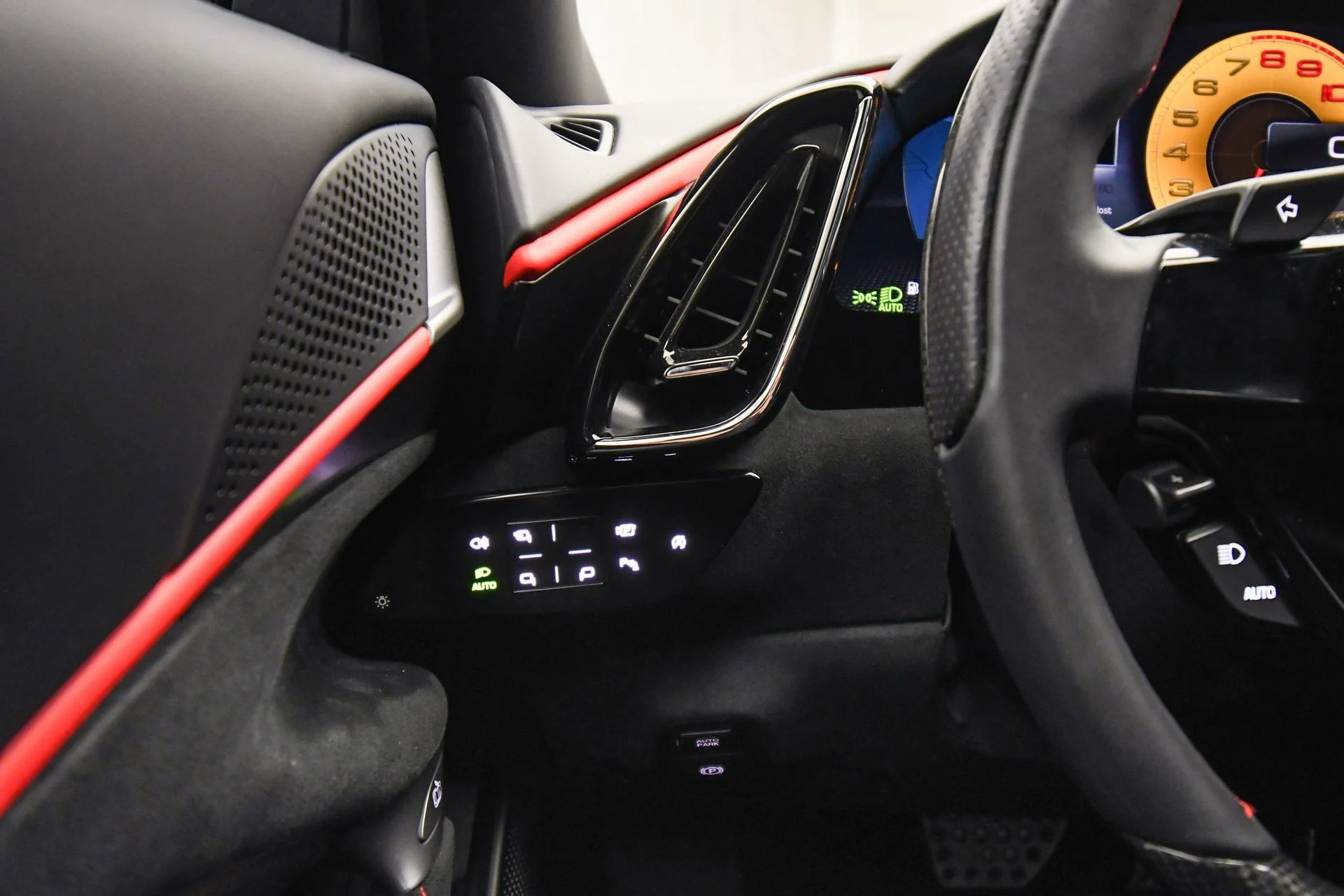 mph038_1154450935_a52fab590cd04e2390e482ab254ca712_5cbdb70683