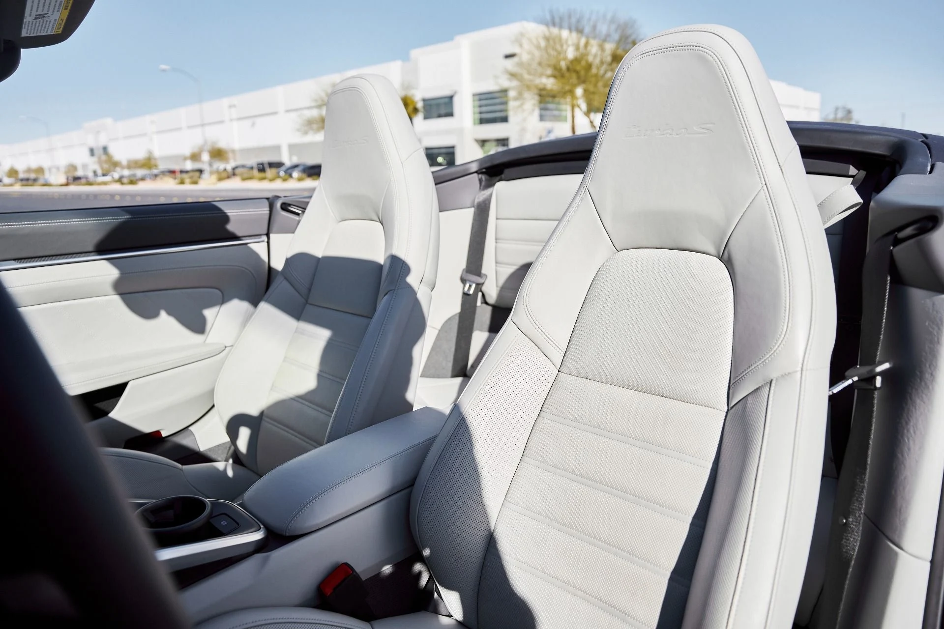 mph038_1155605416_Used_2022_Porsche_911_Turbo_S_1770670643_c9af5220c7