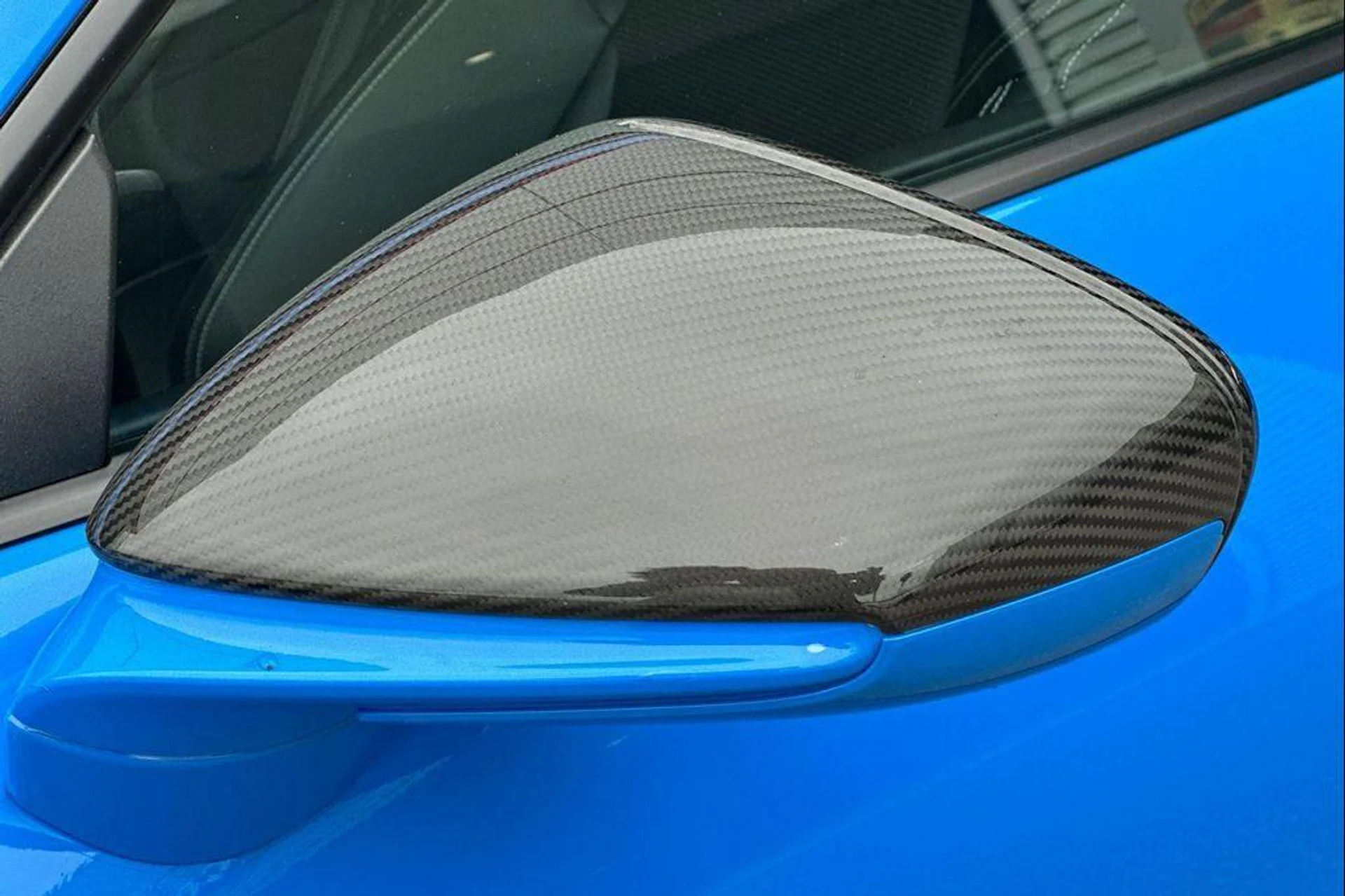 mph038_1174802382_We_V8pux_IFCY_Nx_U_N_Pj_Zcuzkzu_A_69fa91453d