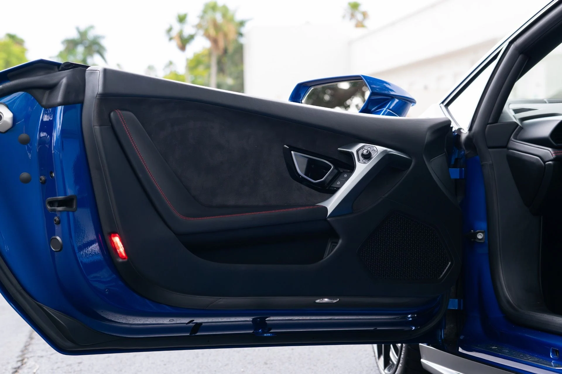 mph038_1174960437_Used_2015_Lamborghini_Huracan_LP_610_4_1780446650_ae736a81ce
