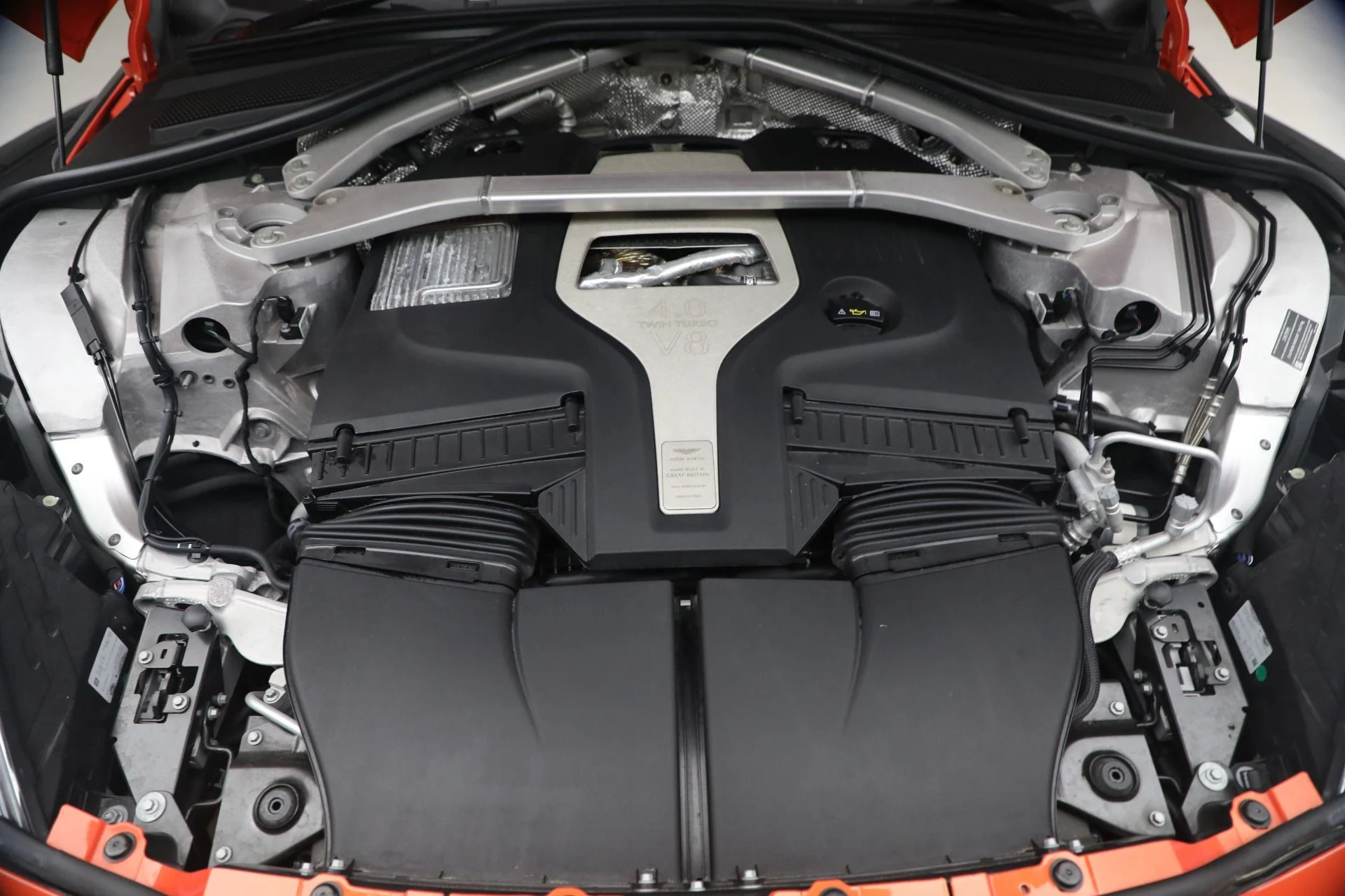 mph038_1176832166_Used_2024_Aston_Martin_DBX_707_1772122329_609f2bc39f