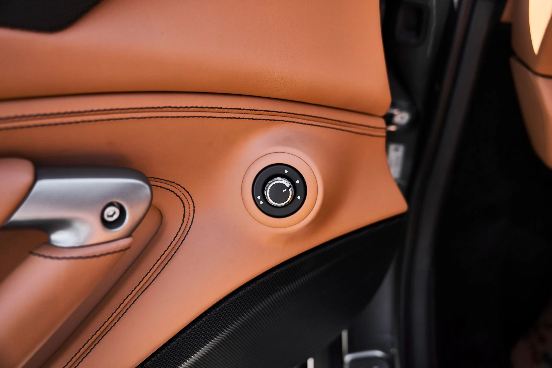 mph038_1194159567_Used_2020_Ferrari_F8_Tributo_Base_1774546155_eb91ae443c