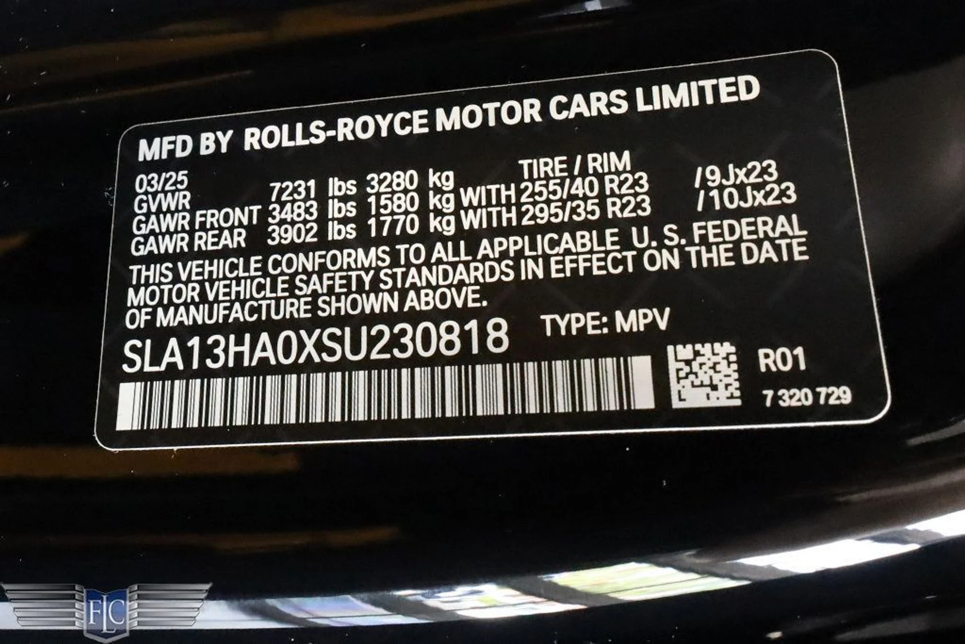 mph038_121051039_used_2025_rolls_royce_cullinan_sportutility_9689_22896189_39_1024_91cd64b4cc