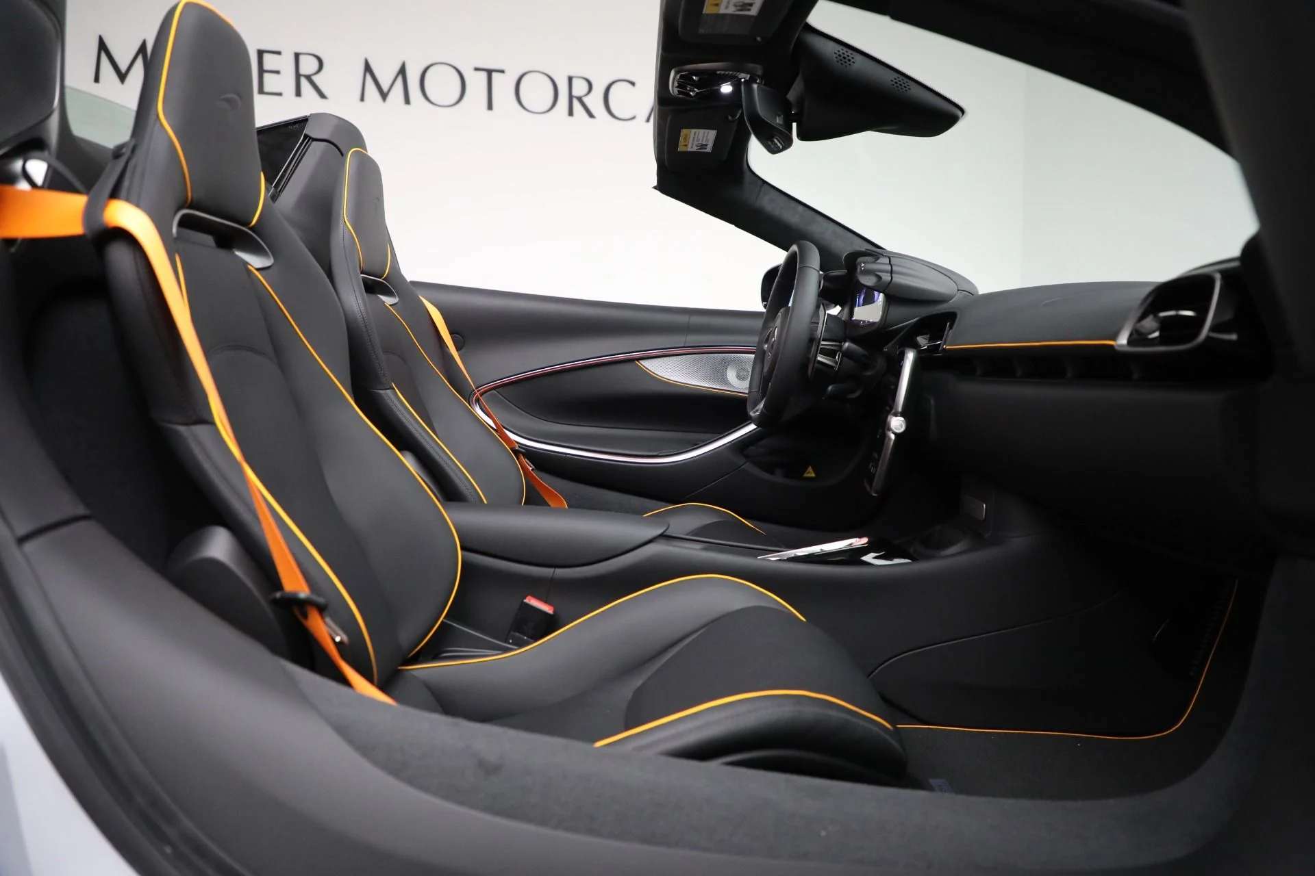 mph038_1211304775_New_2025_Mc_Laren_Artura_Spider_Tech_Lux_a2d9521ed6