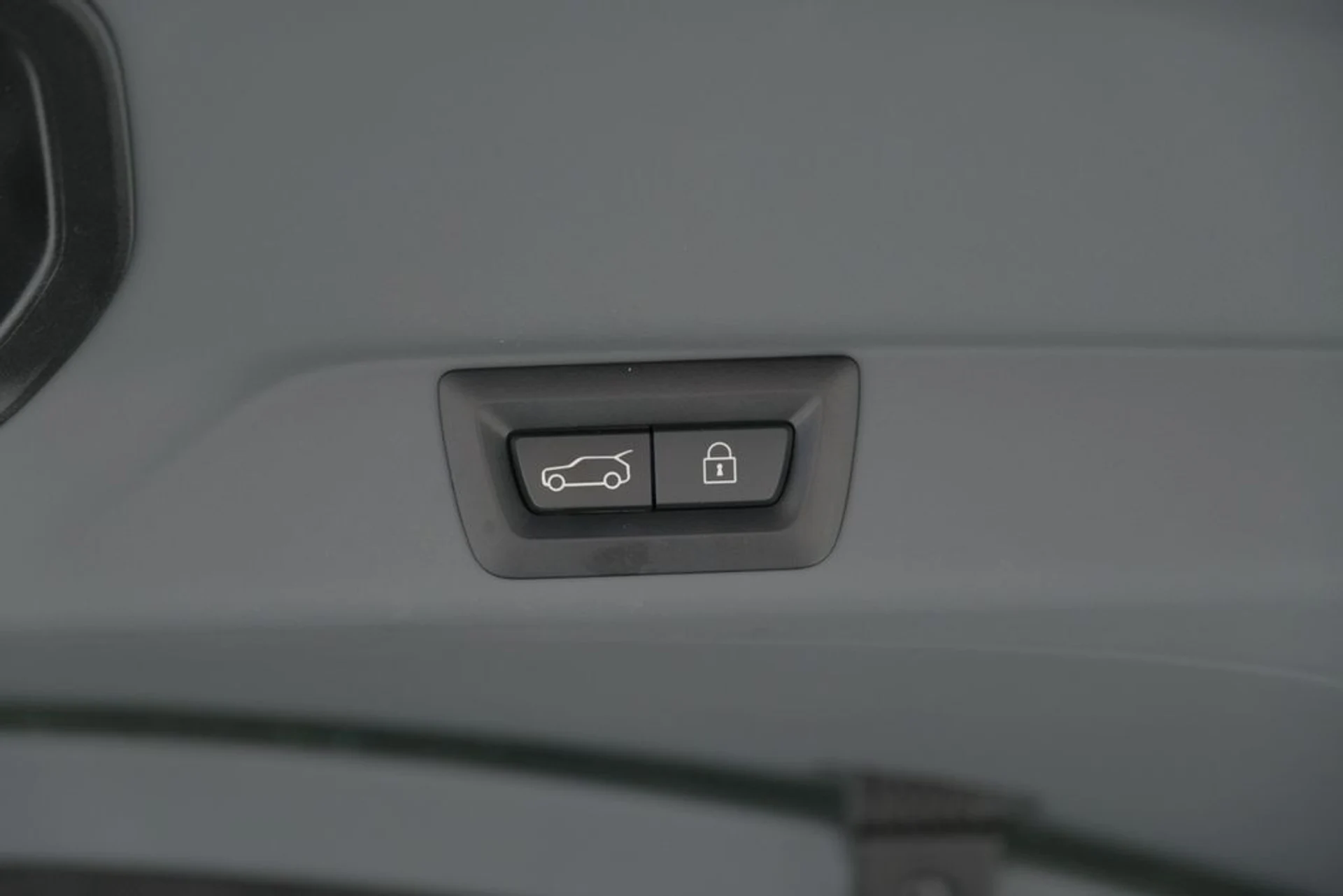 mph038_1260020818_e64775aa87a465532335465945c74409_886f91be08