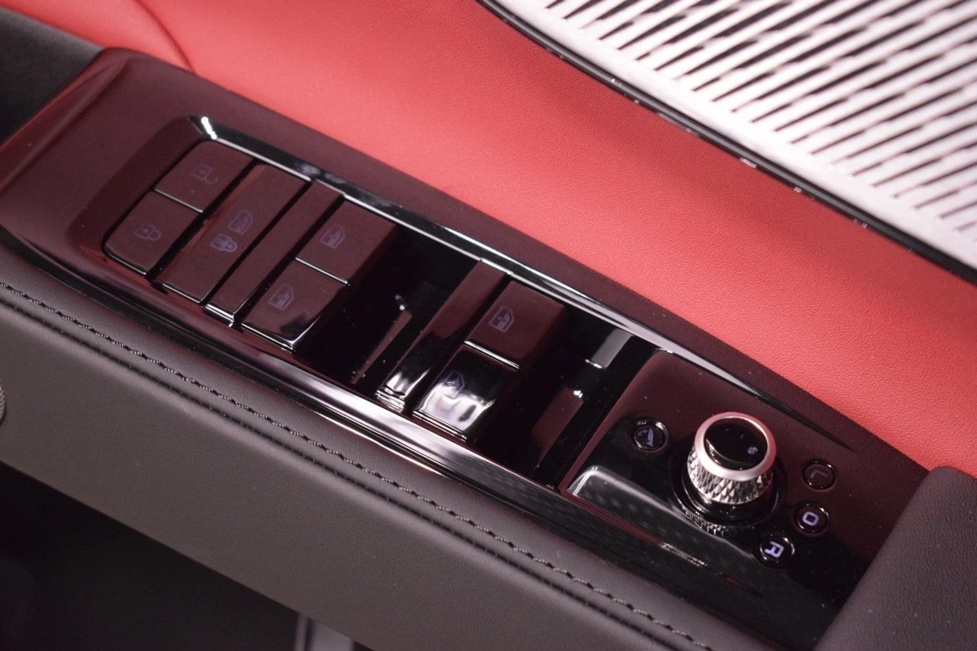 mph038_1269465583_3357126e01f01e7fffa2477390b7487ex_de10317155