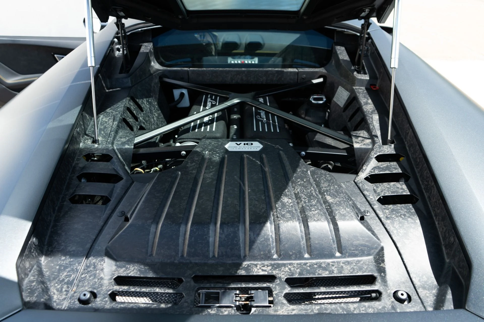mph038_1270434485_Used_2015_Lamborghini_Huracan_LP_610_4_1779833473_78bf893bb6