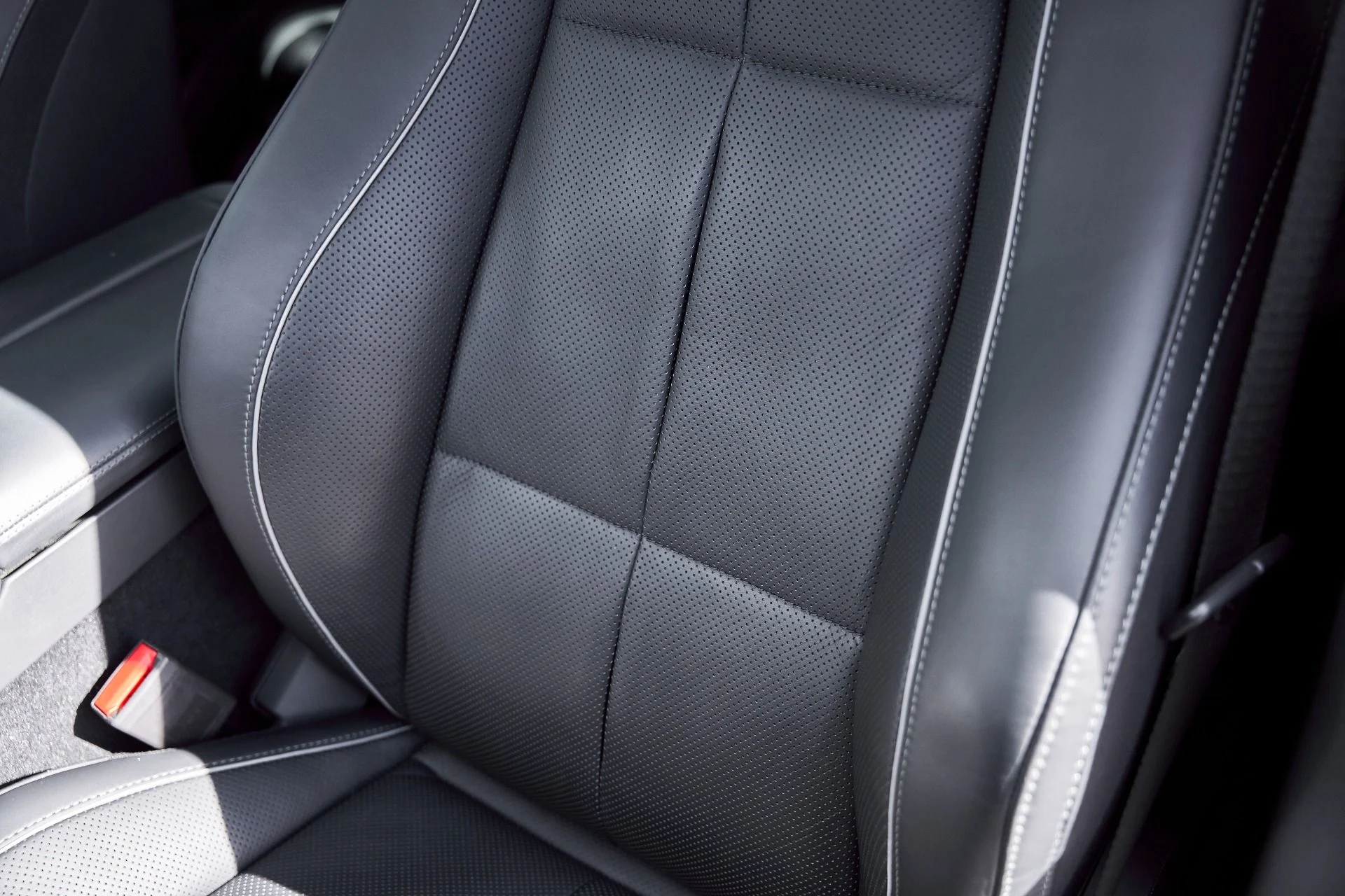 mph038_1292101922_Used_2021_Mercedes_Benz_GLS_Maybach_GLS_600_1768358372_f37fca03f4