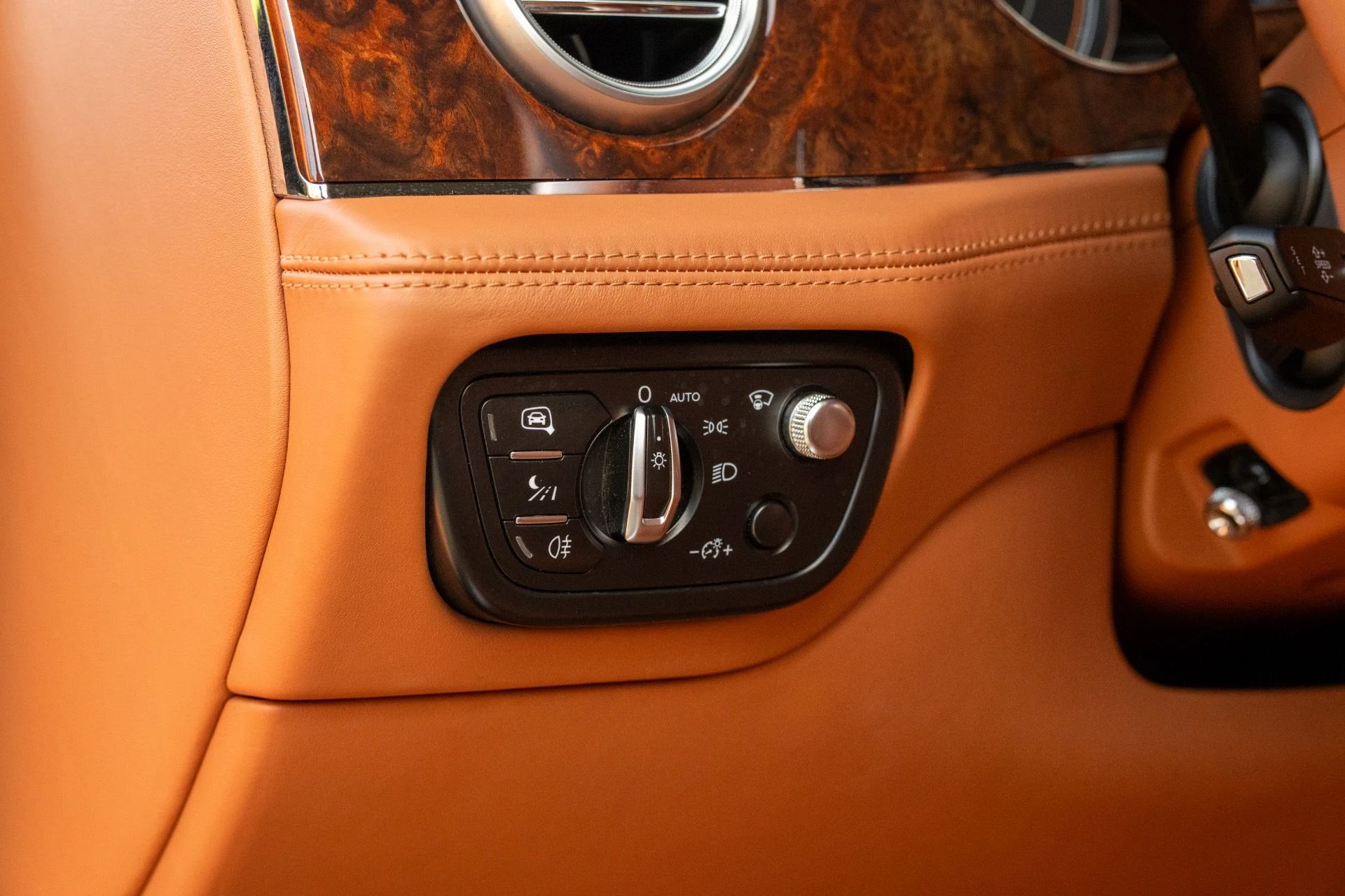 mph038_129796348_Used_2017_Bentley_Bentayga_W12_First_Edition_1762986986_327979b675