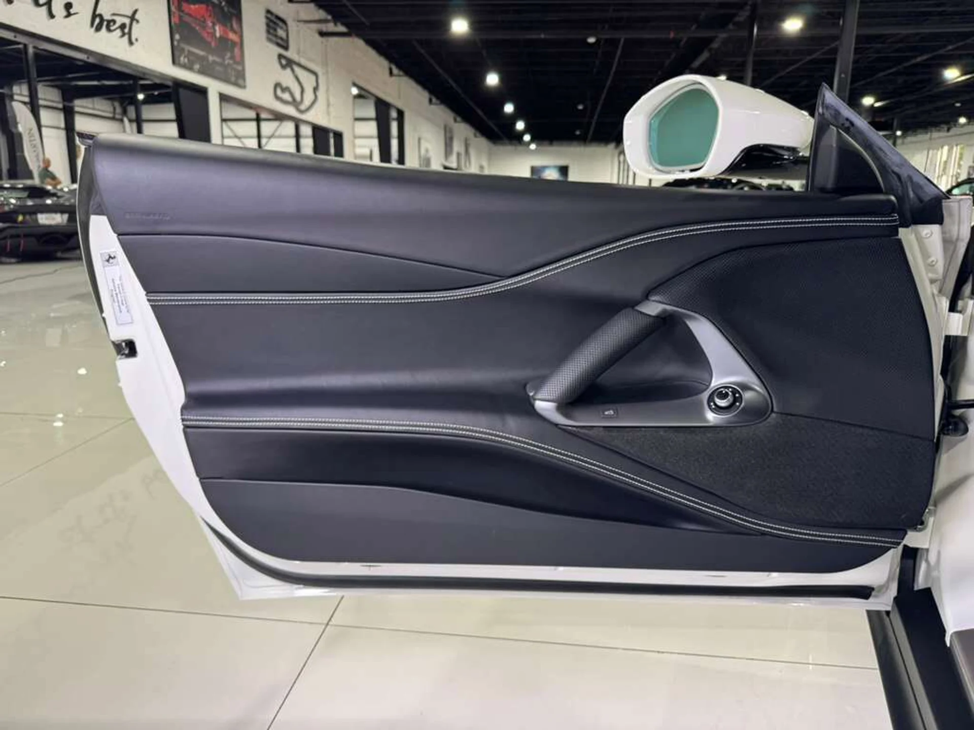 mph038_129832332_857f606fe0a4a6a80de64012c2afea0a_18839fe8d5