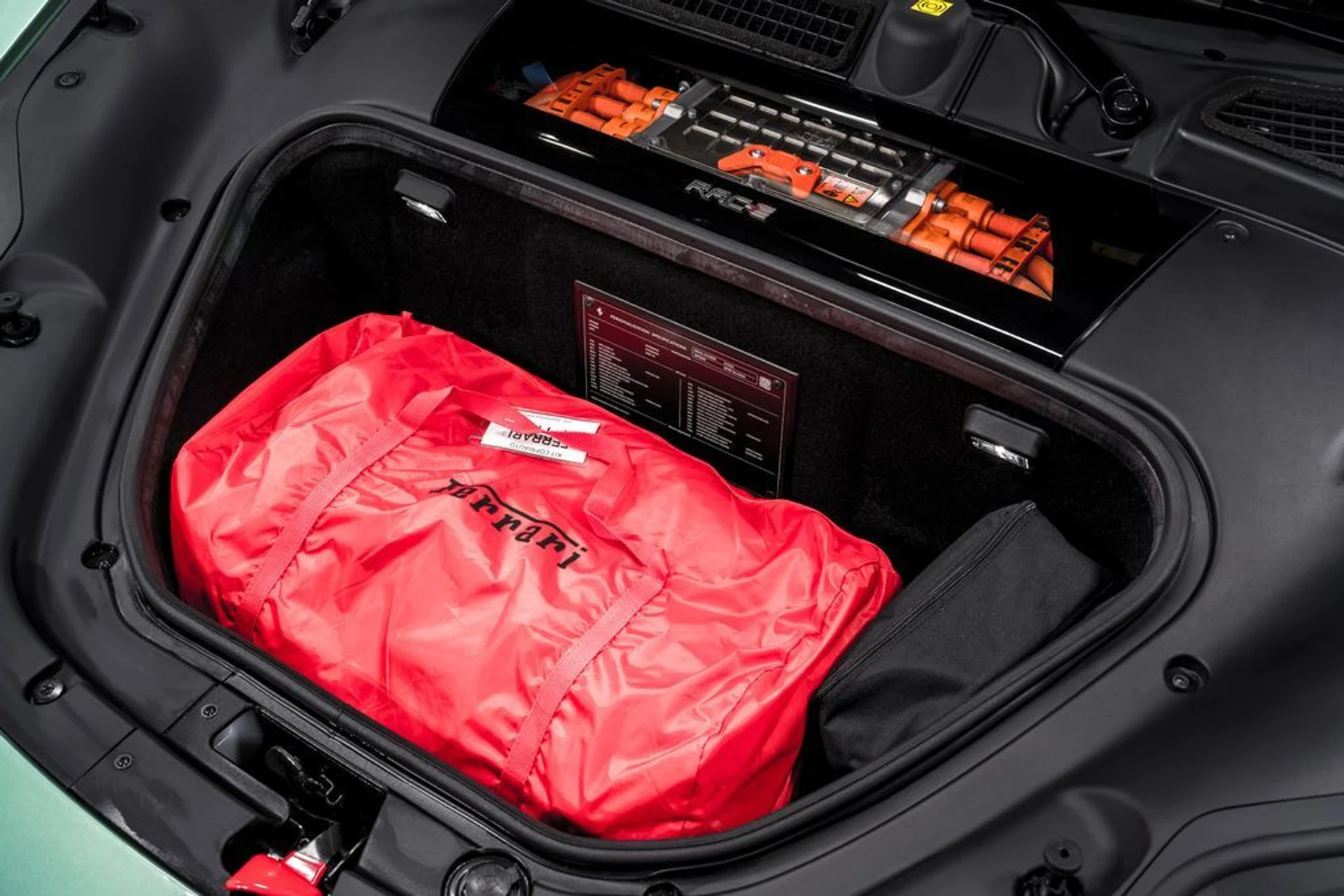 mph038_1320348302_0a3dbcc231158e41be70215239ea2264x_68a01b8763