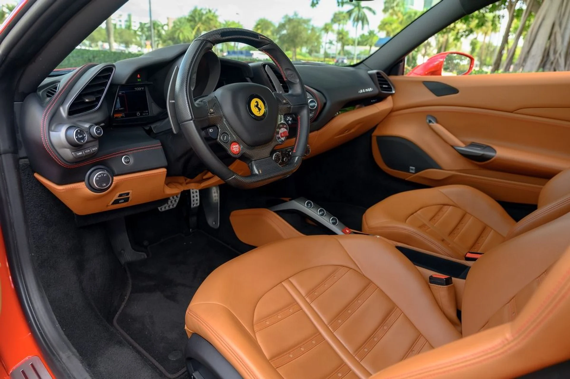 mph038_1324411450_Used_2017_Ferrari_488_GTB_1753314367_feaf362afd
