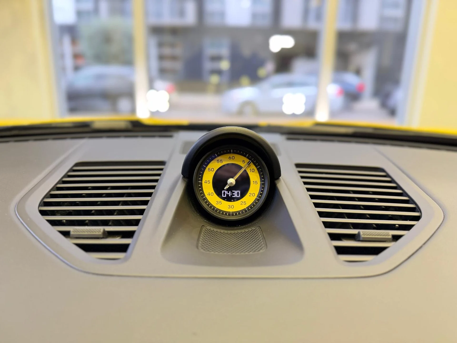 mph038_1330041447_Whats_App_Image_2025_12_22_at_6_00_56_PM_7_eff4cce719