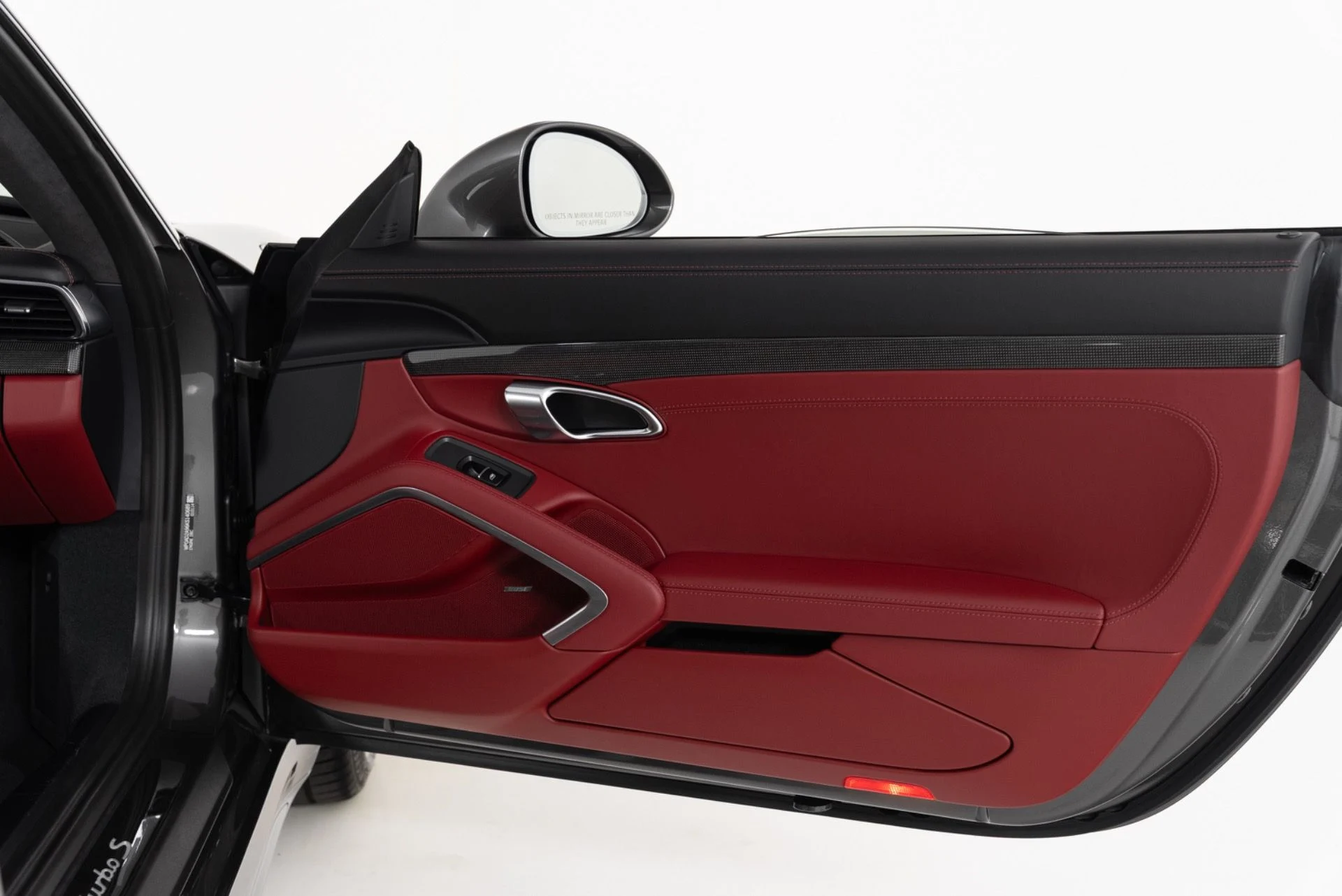 mph038_1343799136_Used_2019_Porsche_911_Turbo_S_1774999649_b775840335