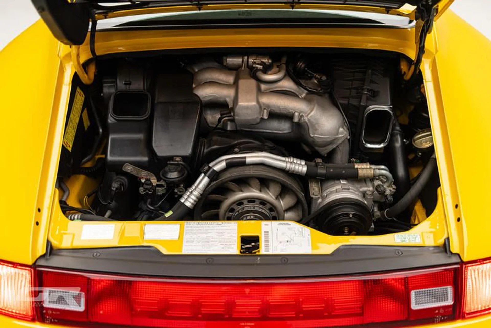 mph038_1348792461_47864979_DDD_7_4_B00_BC_68_202_B3279_AEBB_c870760279