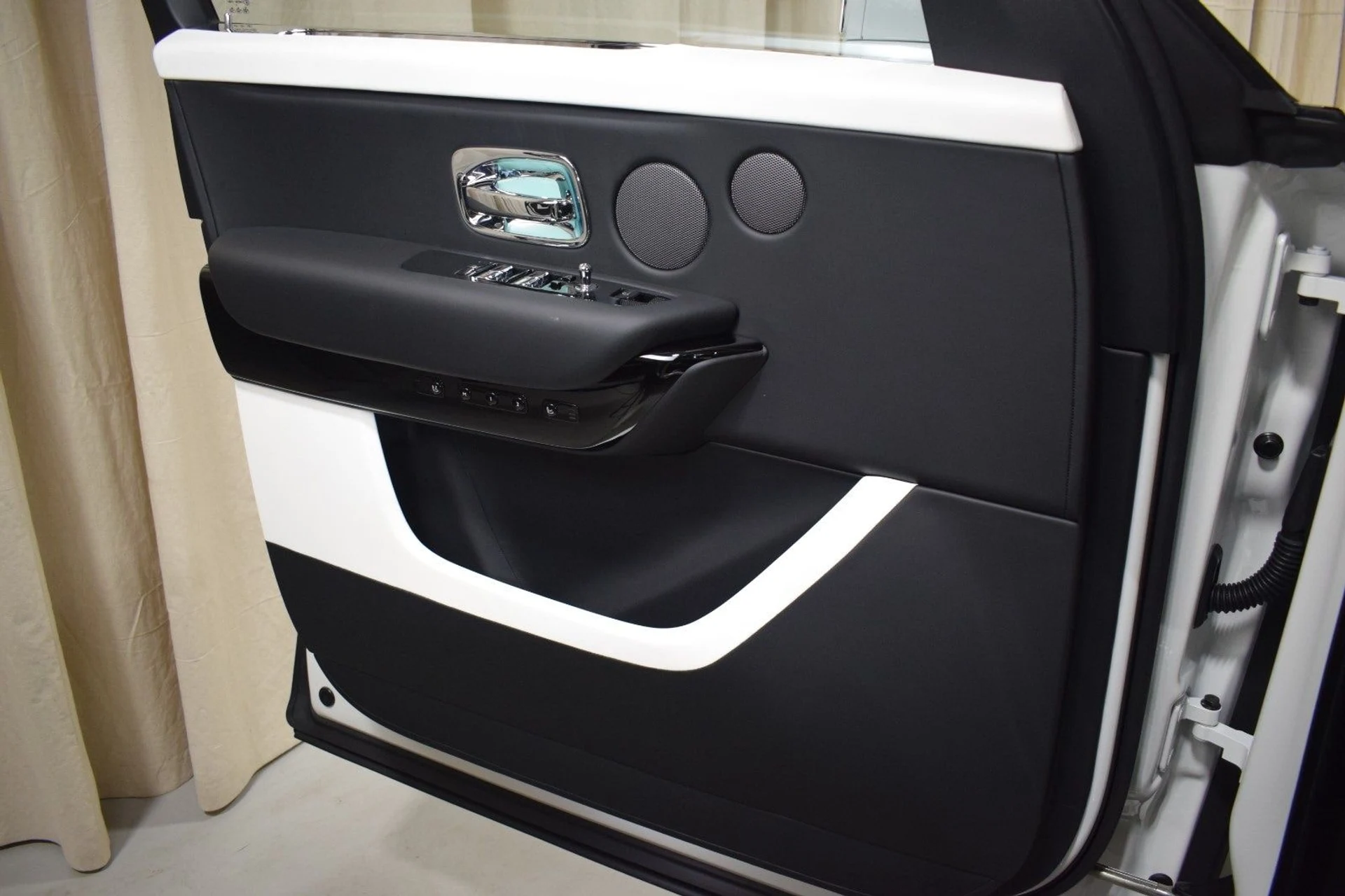 mph038_1365888734_5e956aba77383fc0b06964f018395b09x_d35d71e550