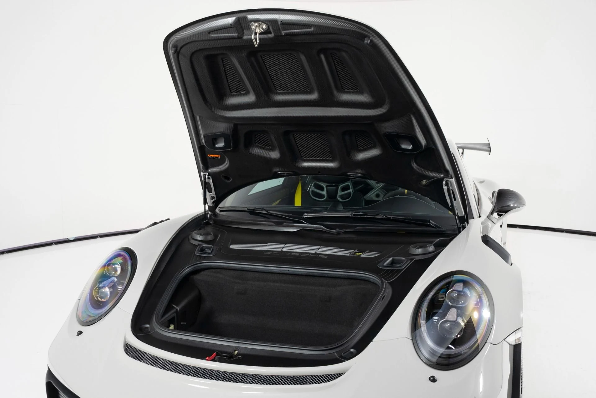 mph038_1370268204_Used_2019_Porsche_911_GT_3_RS_1758126565_afc6257179