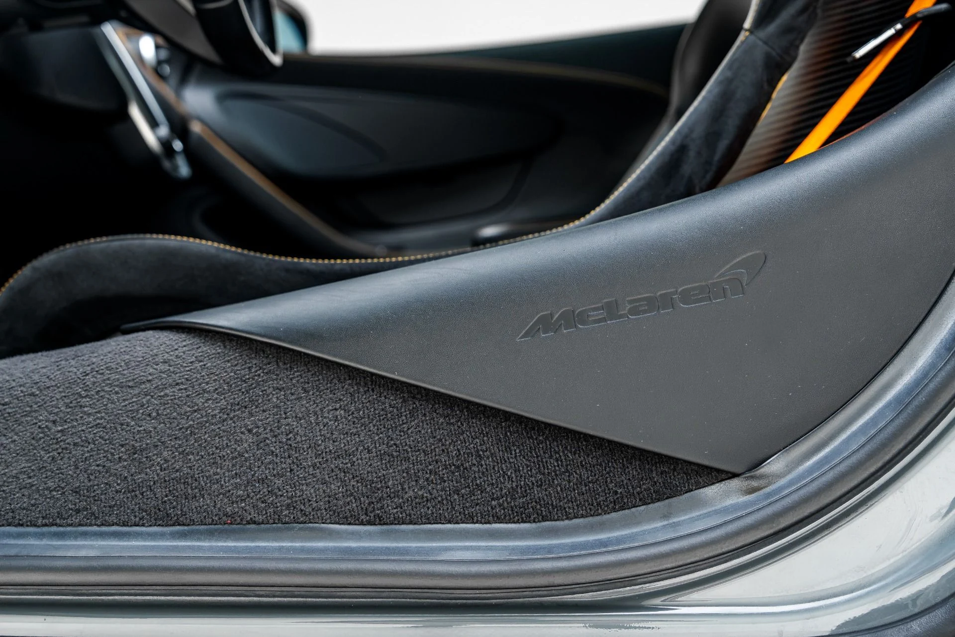 mph038_1396140578_Used_2020_Mc_Laren_600_LT_Spider_1784578391_eb8ddf4645