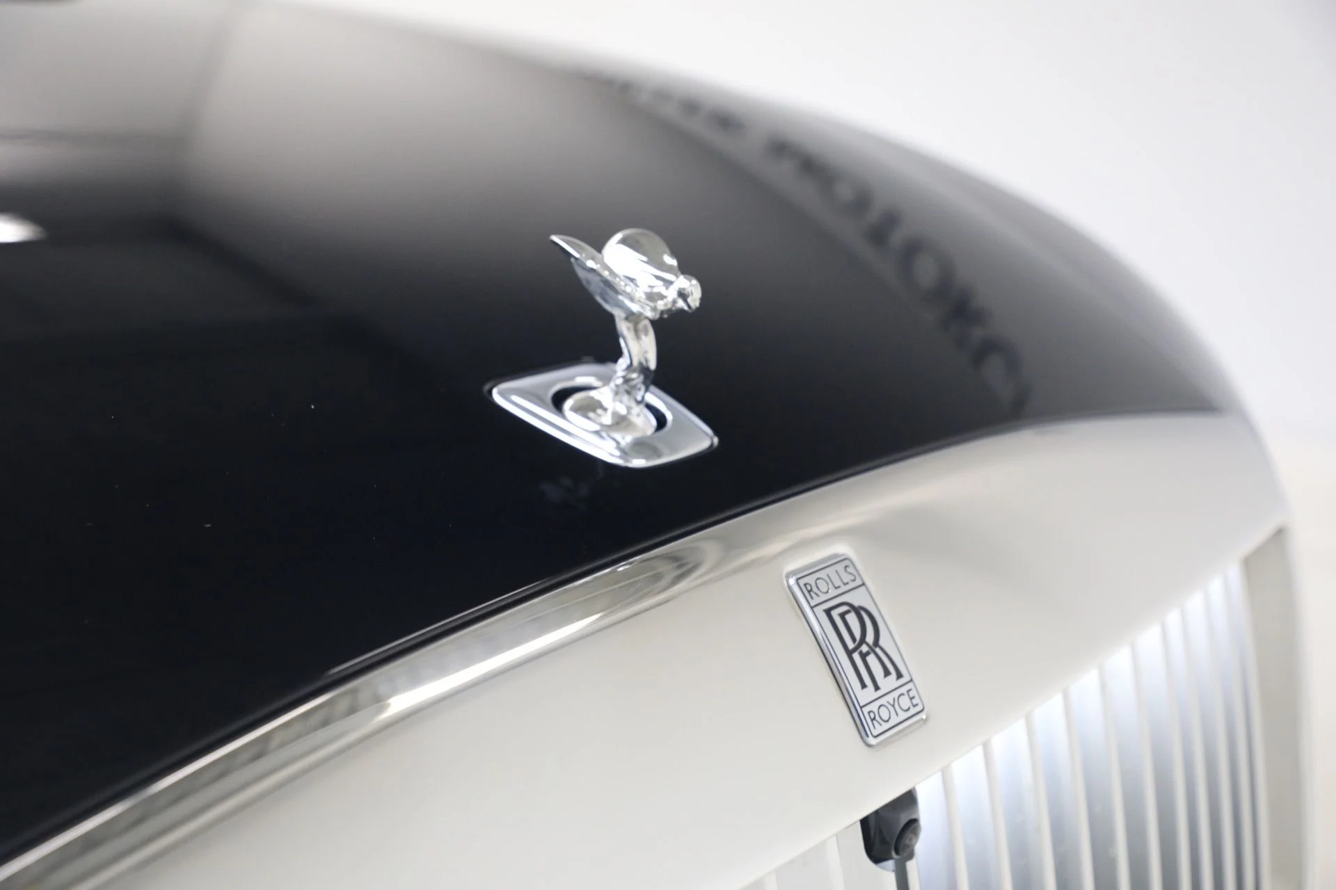 mph038_1414744333_Used_2024_Rolls_Royce_Spectre_794594ee6f