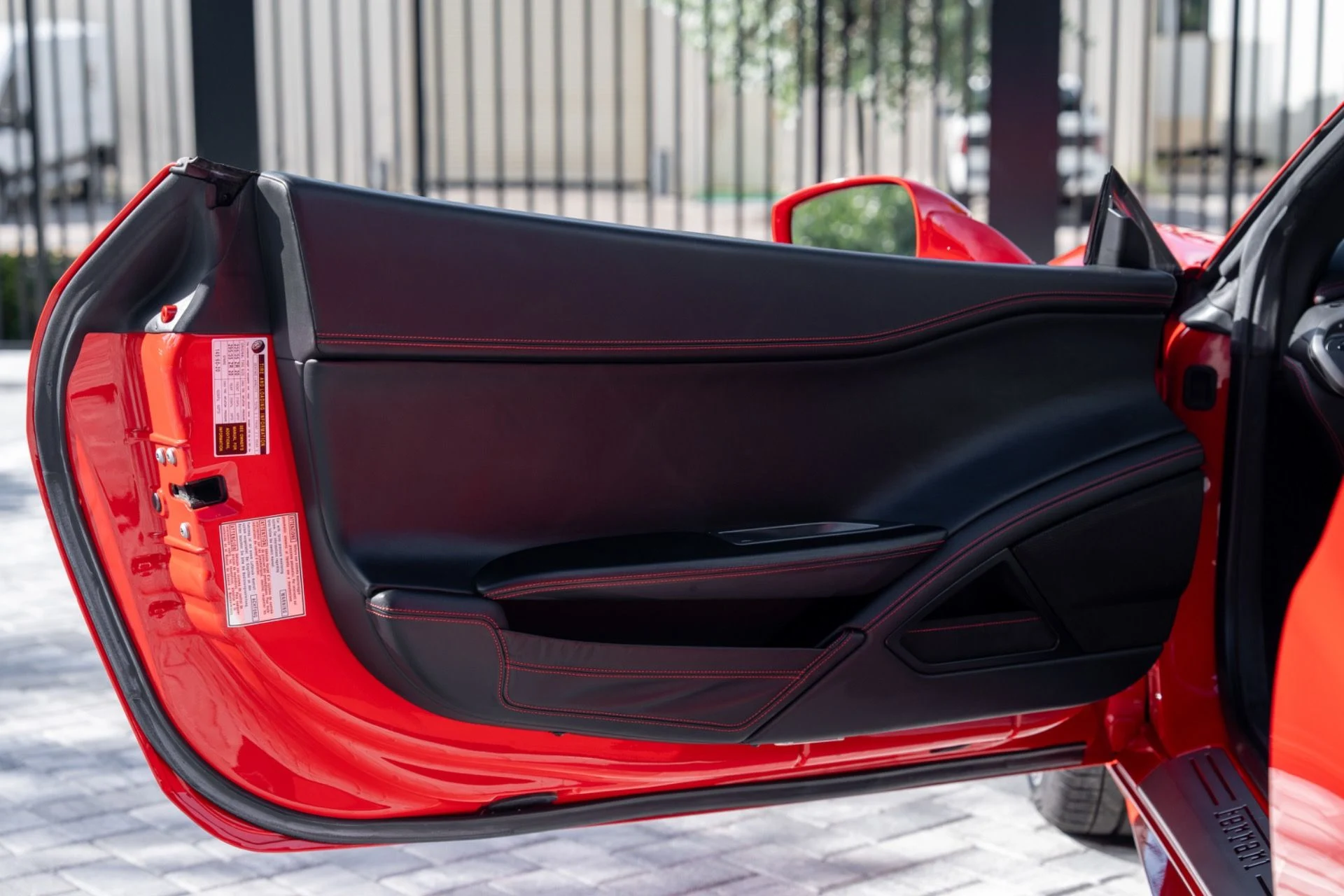 mph038_143440702_Used_2013_Ferrari_458_Spider_1786379813_54569c23d1