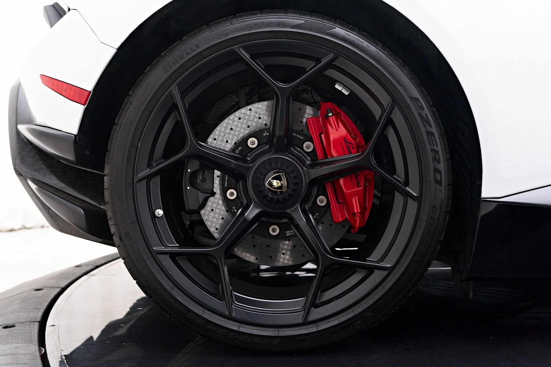 mph038_1442116218_Used_2018_Lamborghini_Huracan_Performante_1754074926_87d9b941a2
