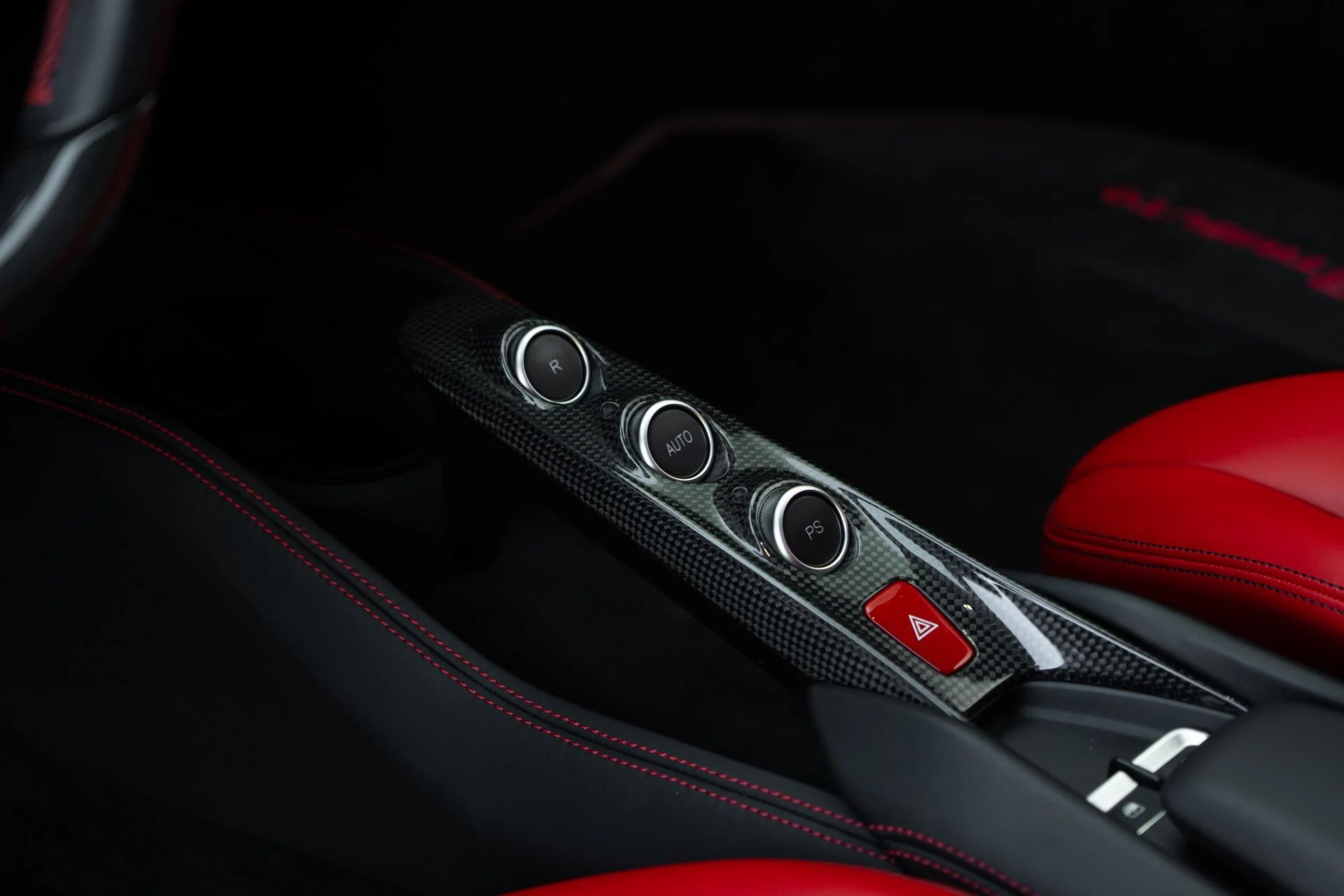 mph038_144546613_Used_2020_Ferrari_F8_Tributo_1761689763_6708a485cd