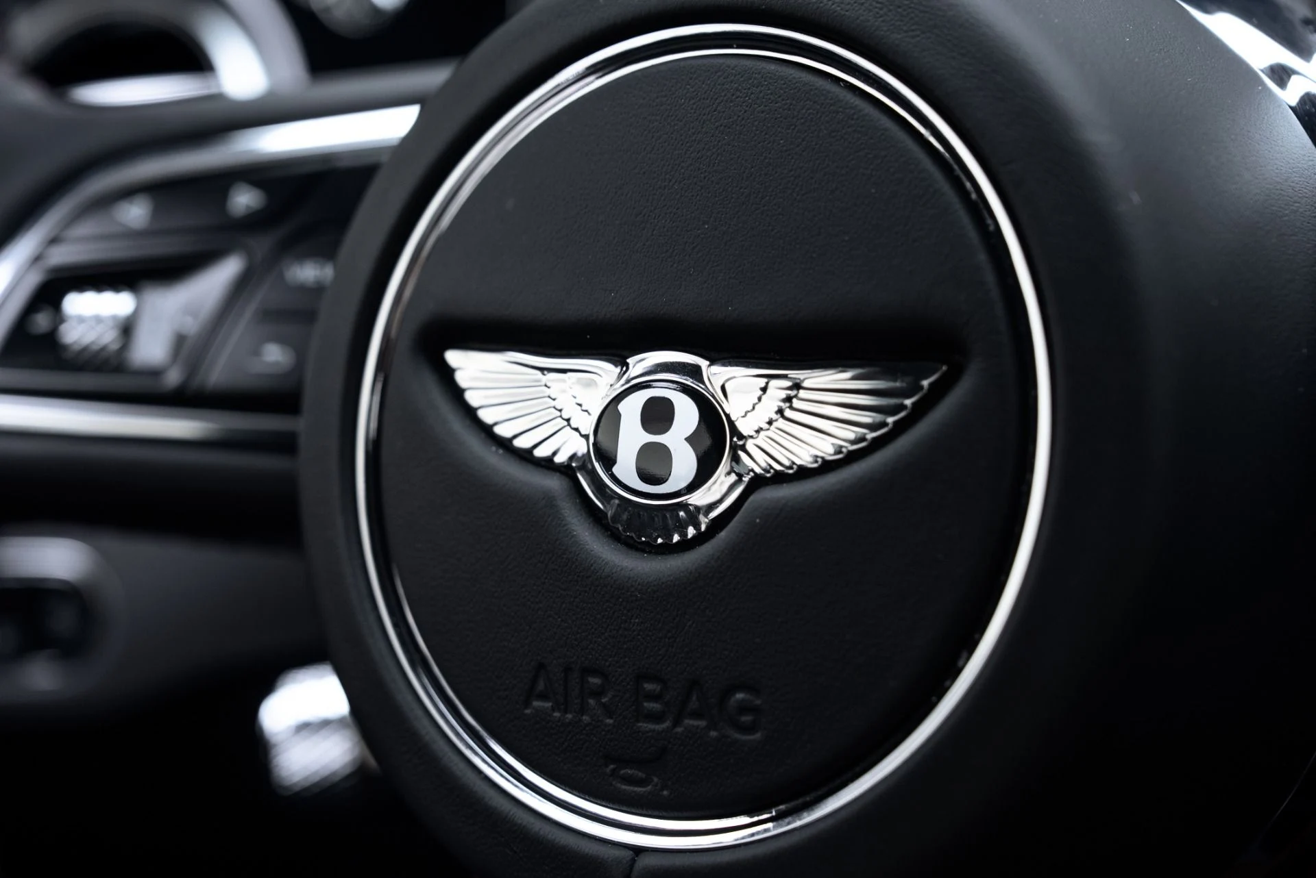 mph038_1453908501_Used_2023_Bentley_Continental_GT_V8_1775153267_4de76b1f0a