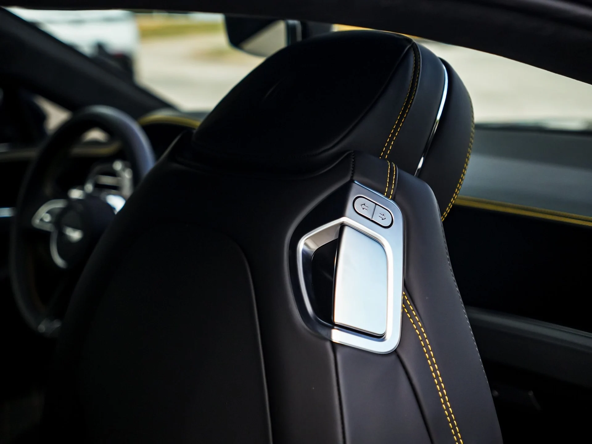 mph038_1462504862_Hi_Tech_Luxury_Imports_LLC_SCBCT_2_ZG_6_NC_098069_image_38_a4a941c9f2