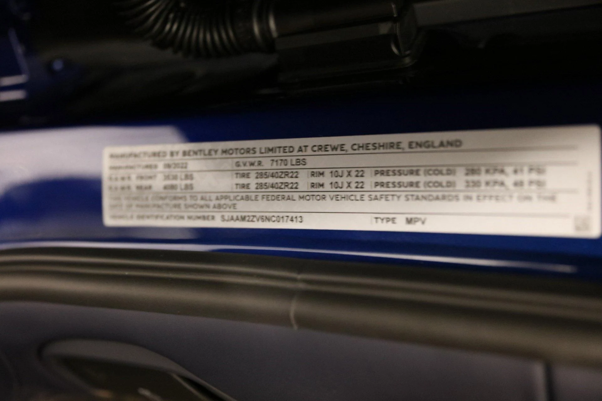 mph038_1469316898_Used_2022_Bentley_Bentayga_V8_1678278188_39973f4159