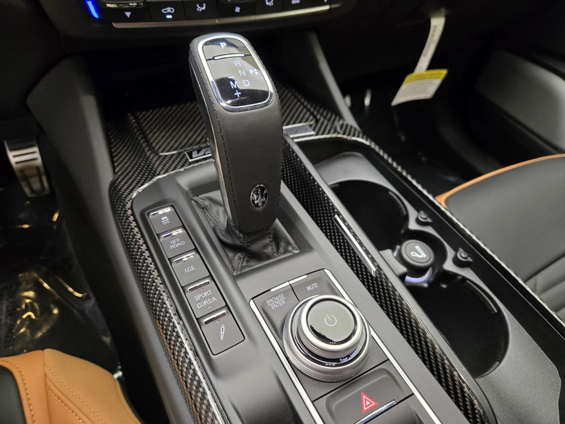 mph038_1486874636_New_2024_Maserati_Levante_Trofeo_1753162468_d7ee5a127c