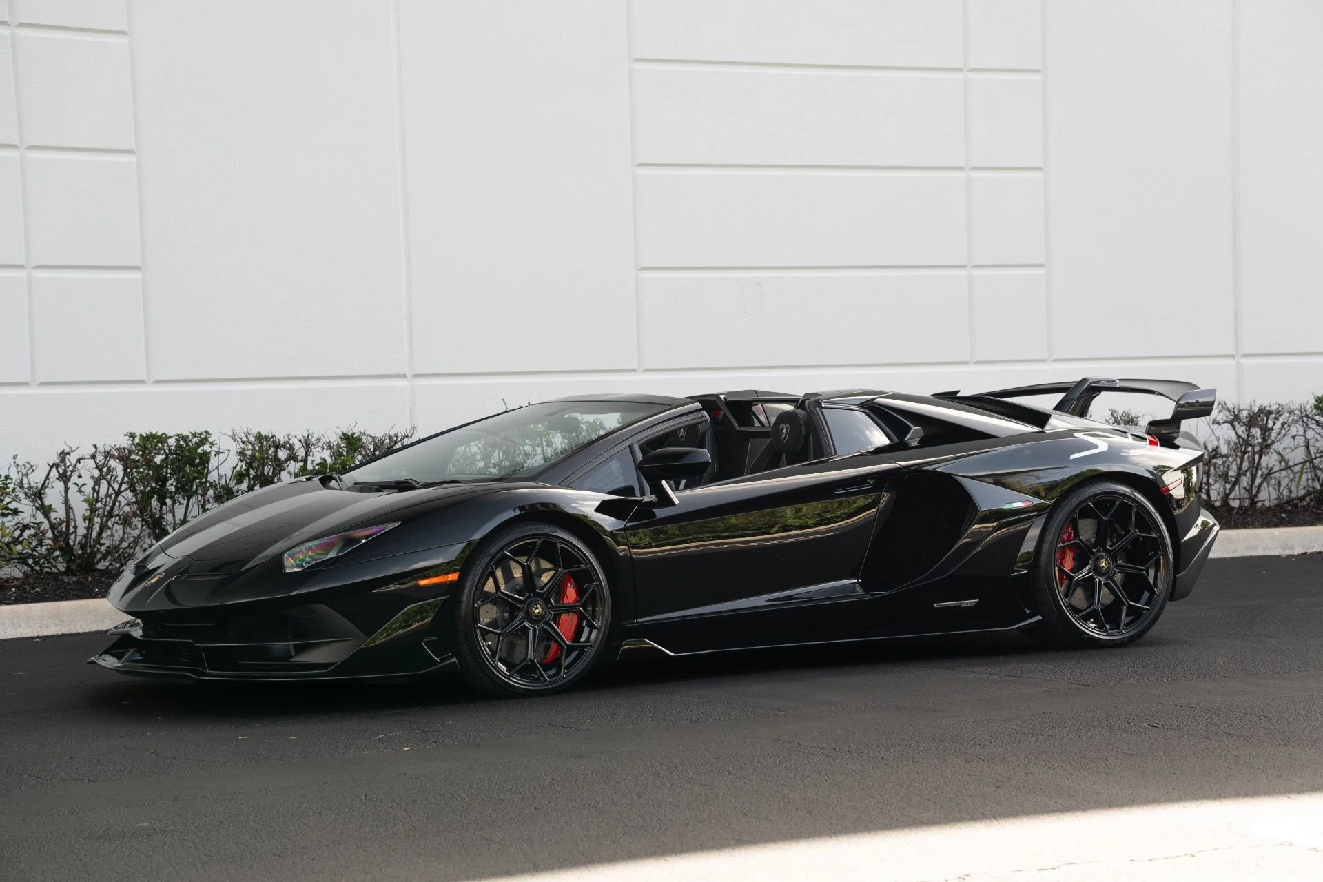 mph038_1487167129_Used_2020_Lamborghini_Aventador_LP_770_4_SVJ_Roadster_1766609834_f4b35fb4df