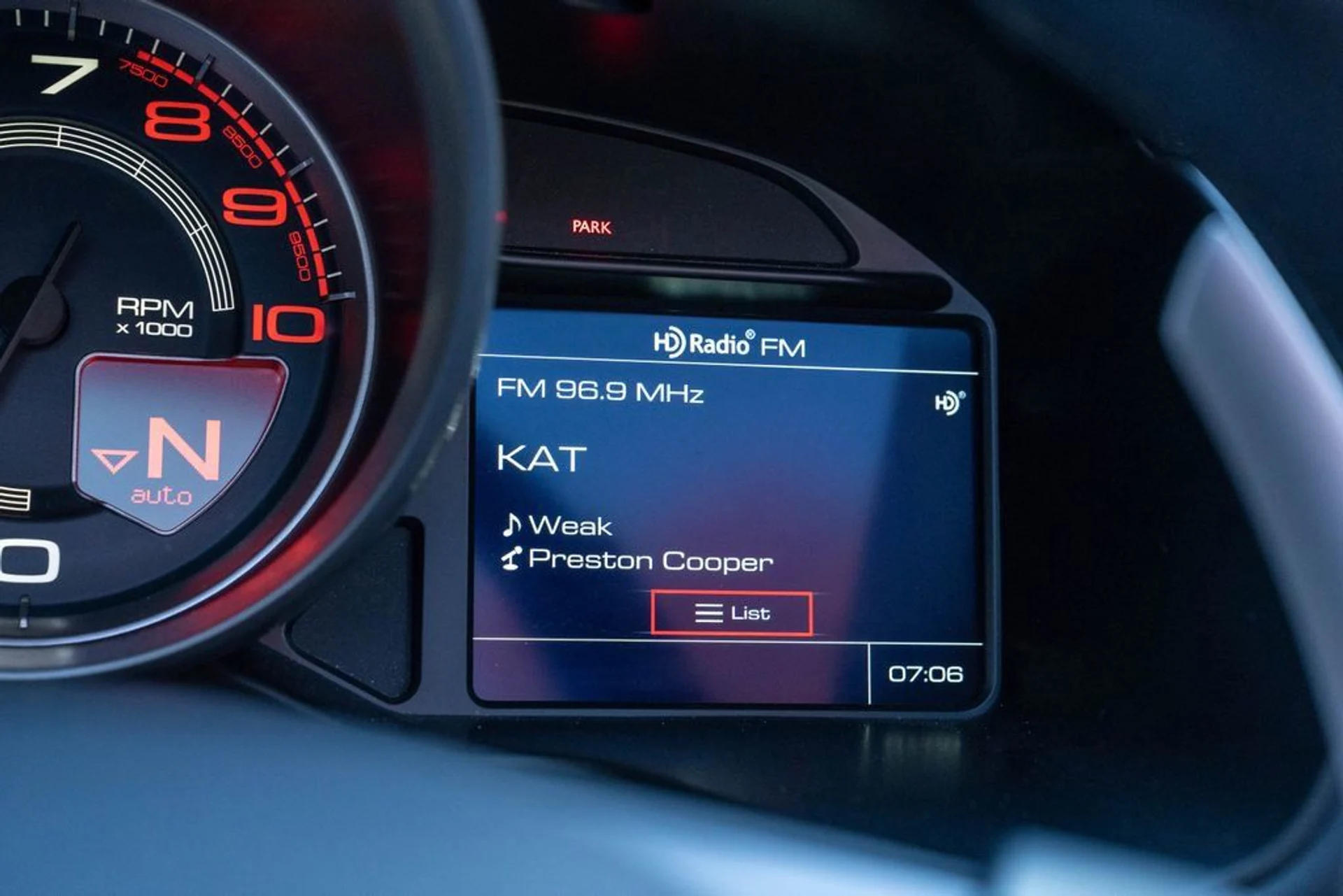 mph038_149885635_2cde32a8ceee40bd80cb339840007bf0_182acdcc6f