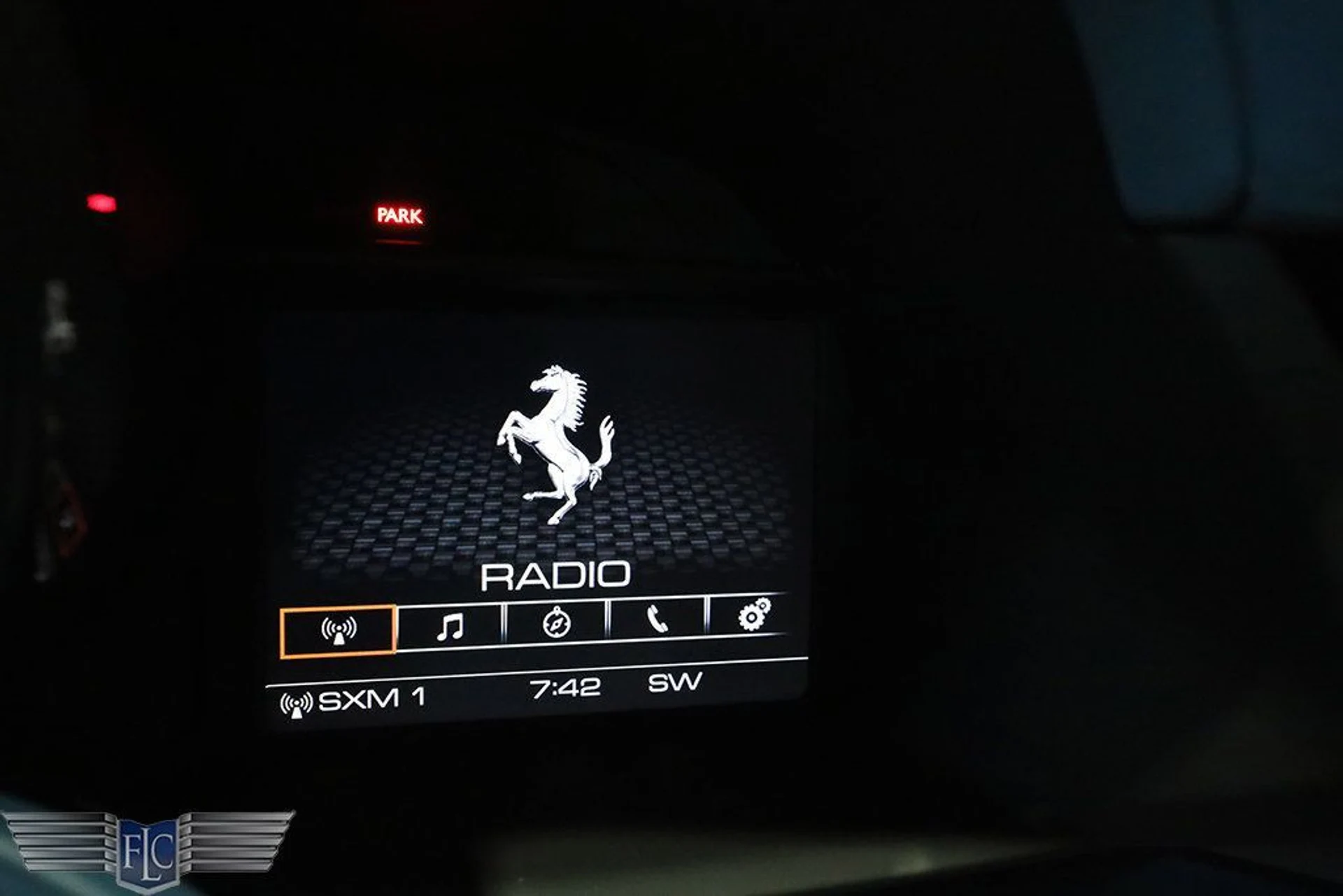 mph038_1501823588_used_2017_ferrari_488_gtb_coupe_9689_22969382_39_1024_218eef68b8