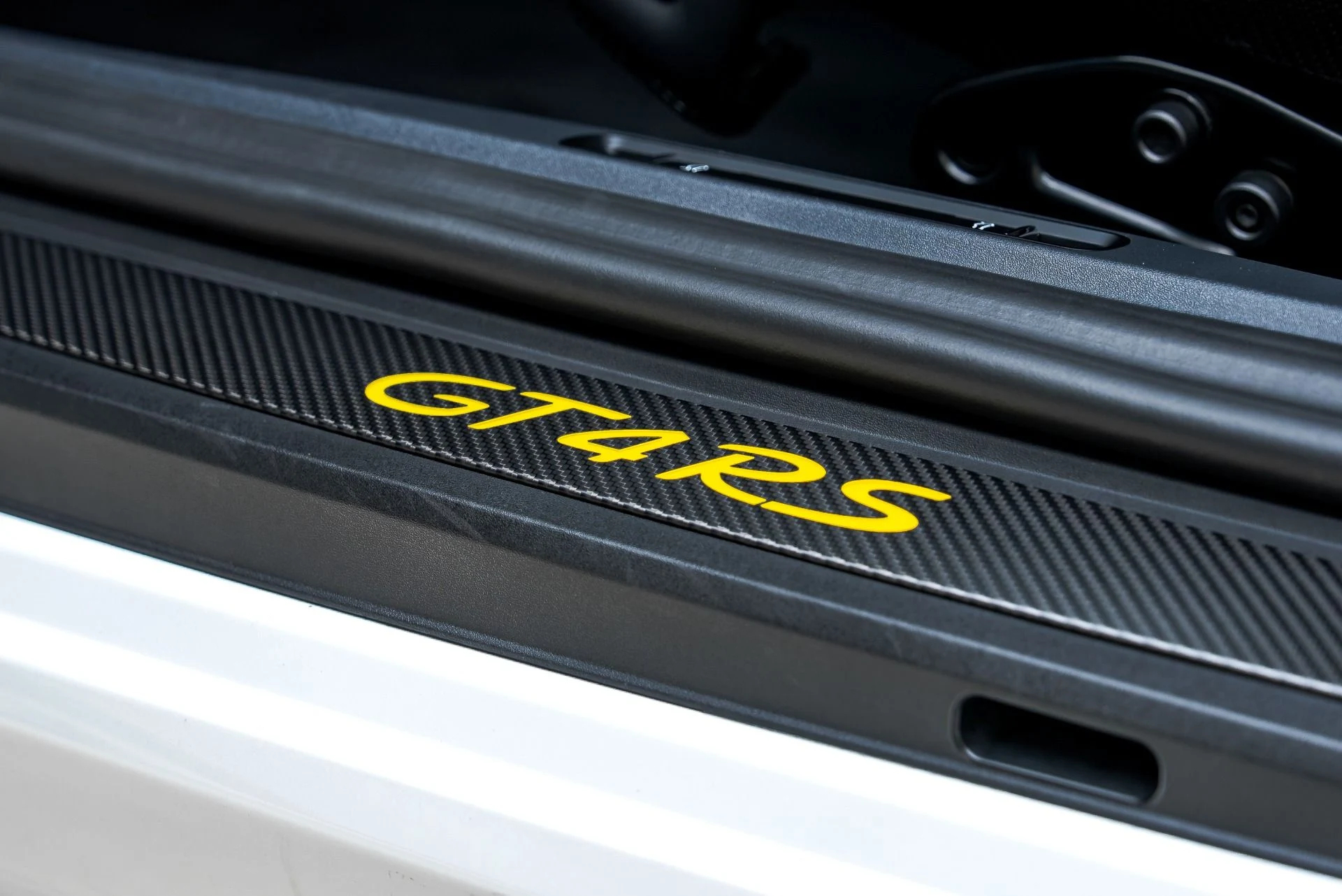 mph038_1511333465_Used_2023_Porsche_718_Cayman_GT_4_RS_1785250176_f30b107c96