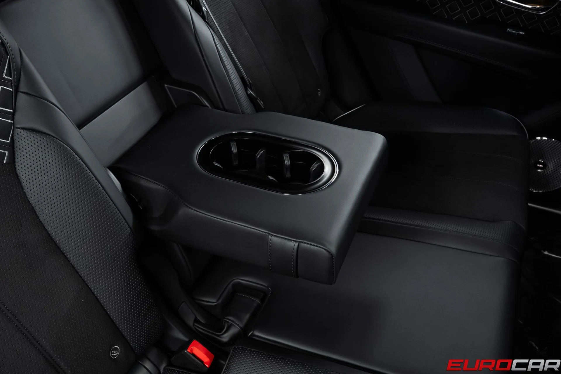 mph038_151788589_3387eeb8_9a02_40a0_ae4c_d4e4c5131d6b_4cba251198