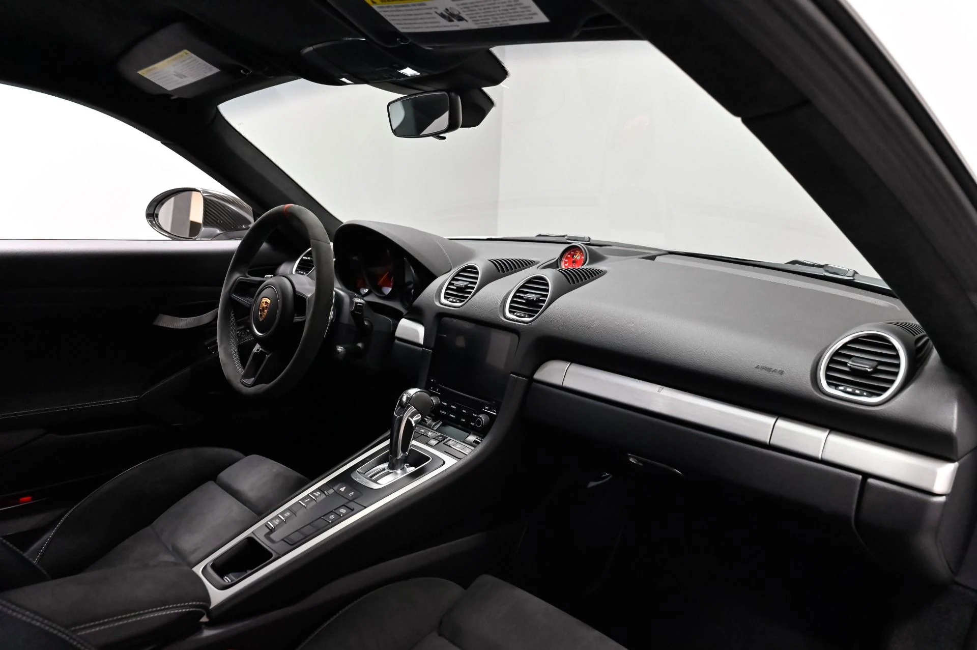 mph038_1528656817_Used_2022_Porsche_718_Cayman_GT_4_1793042591_56cbc7ffe5