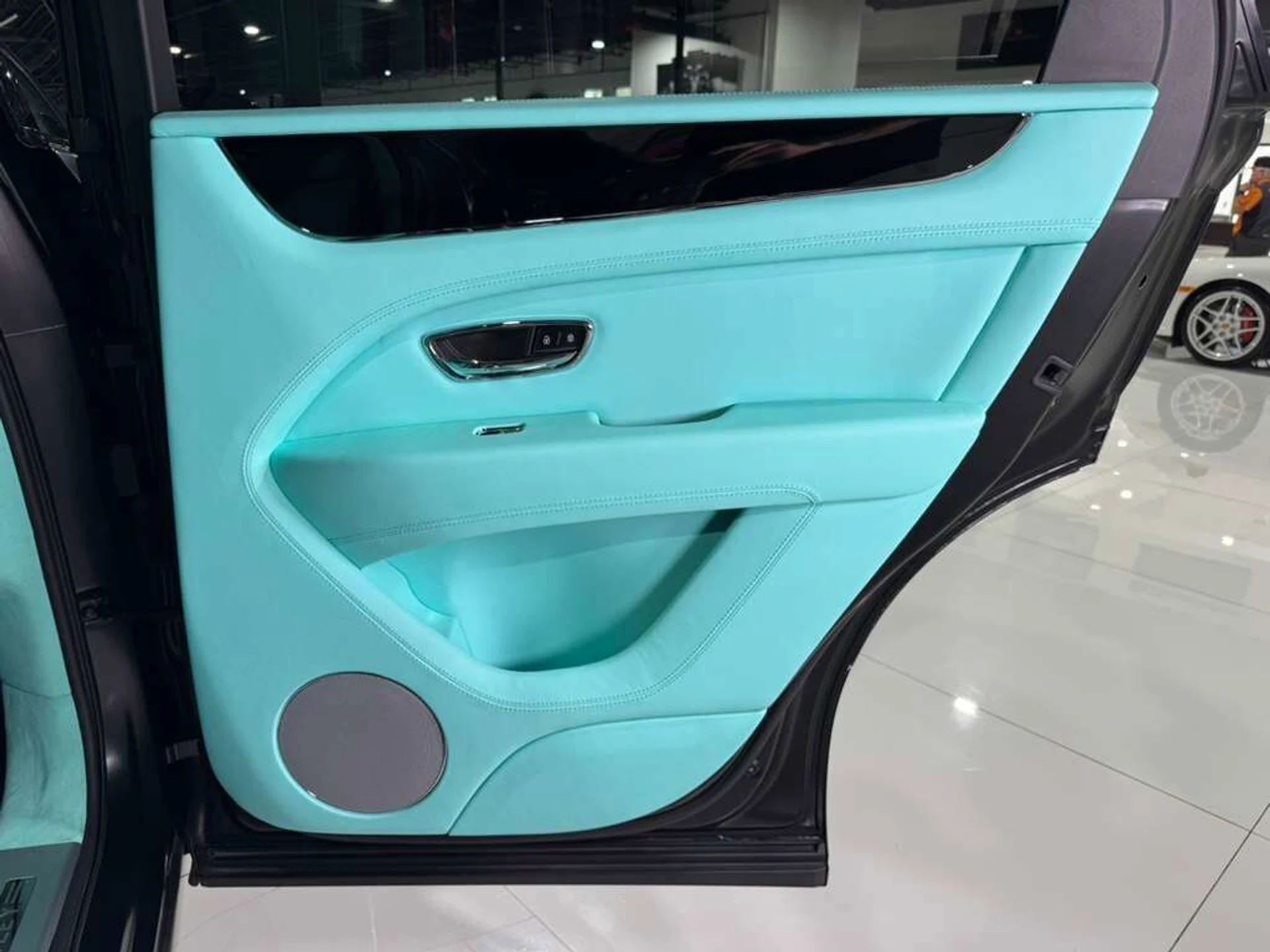 mph038_1550670601_8f6d3c61b202da78f3611a640b5df9cd_ad7bfa9a99