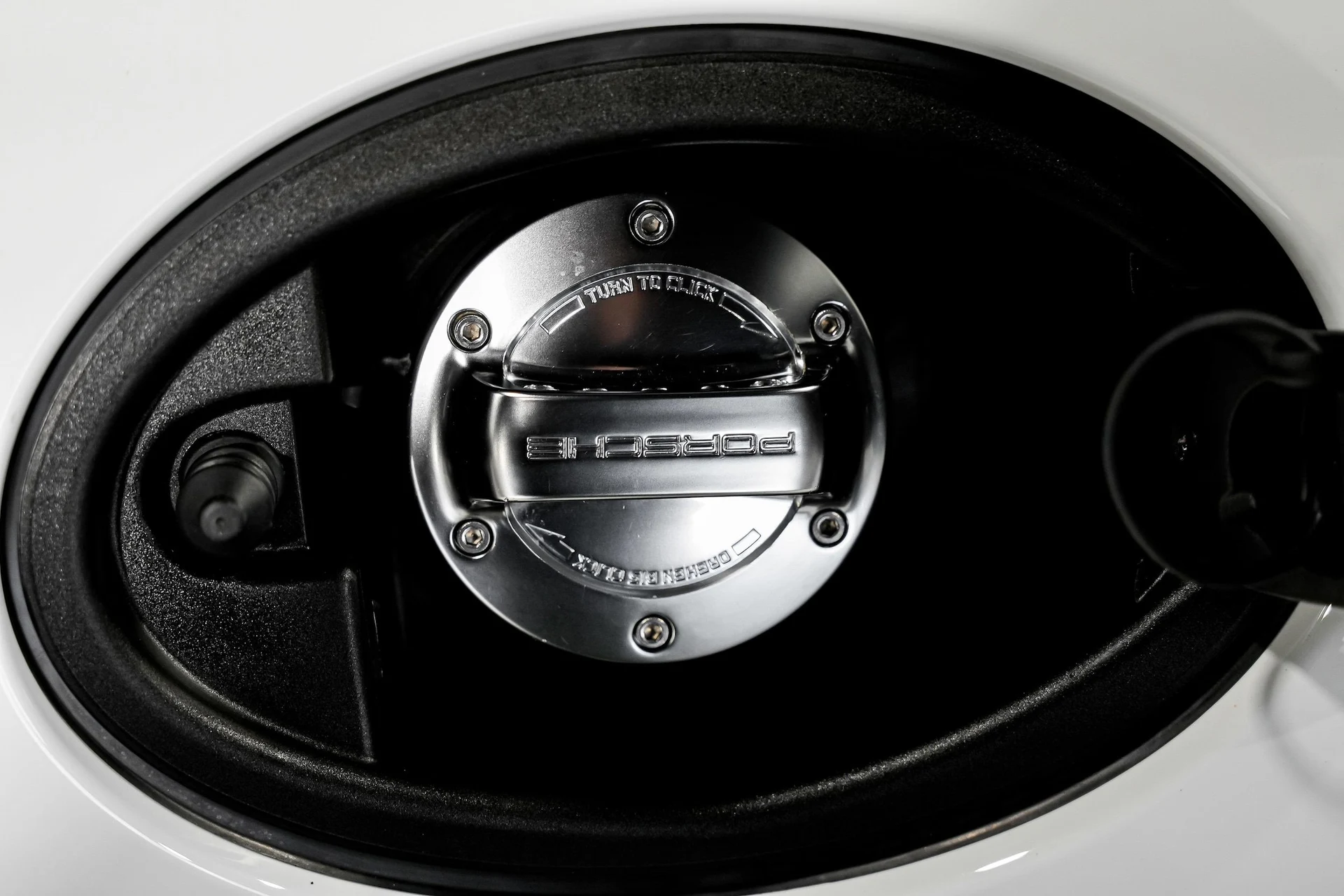 mph038_1552743906_12acff3d5d9d2eebf4b1ba7e80fb9e40x_9e8c4c9392