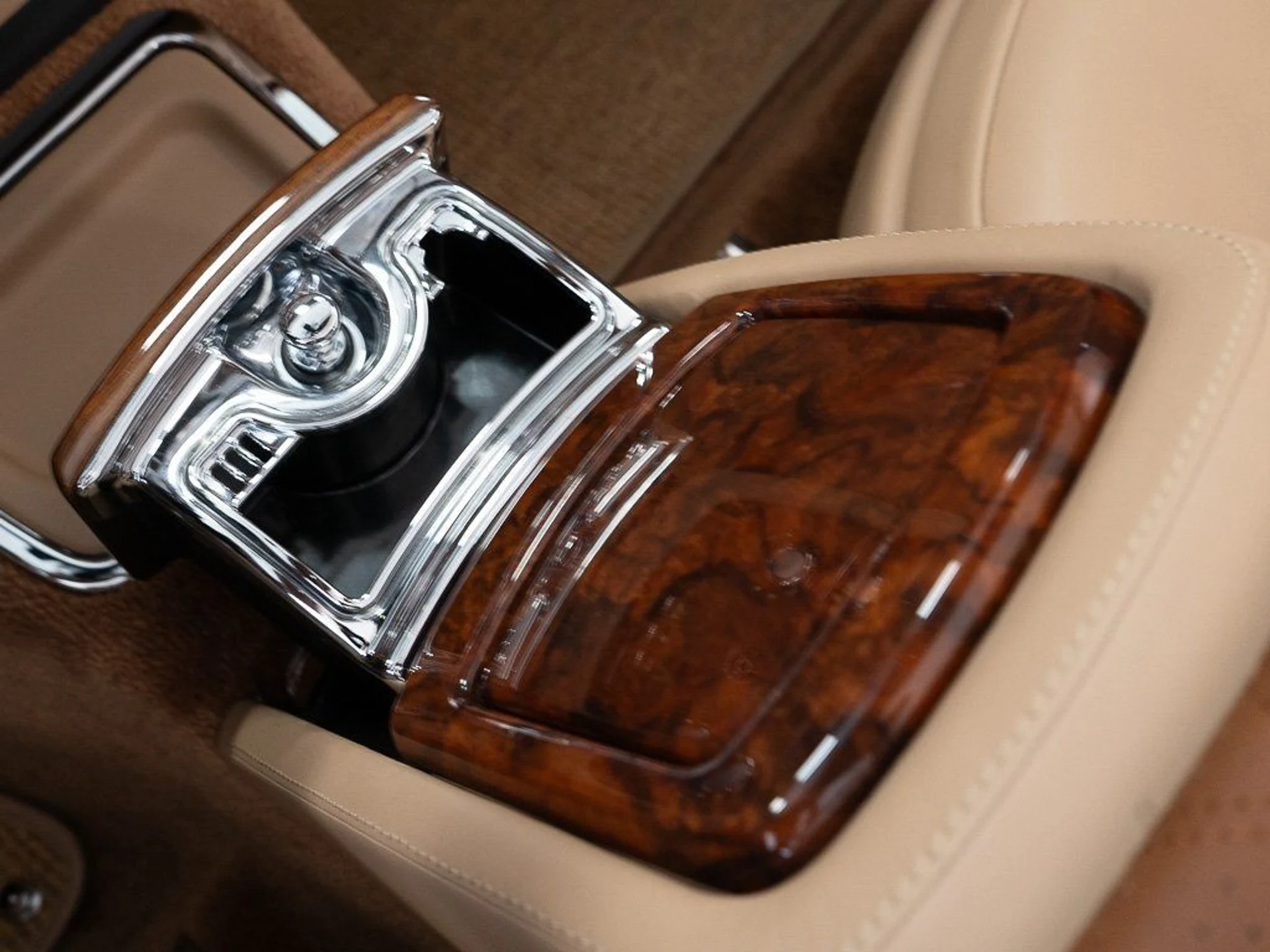 mph038_1598513992_0a427c7a6643e6cebf47a95722501fd5_91f51b1e7c