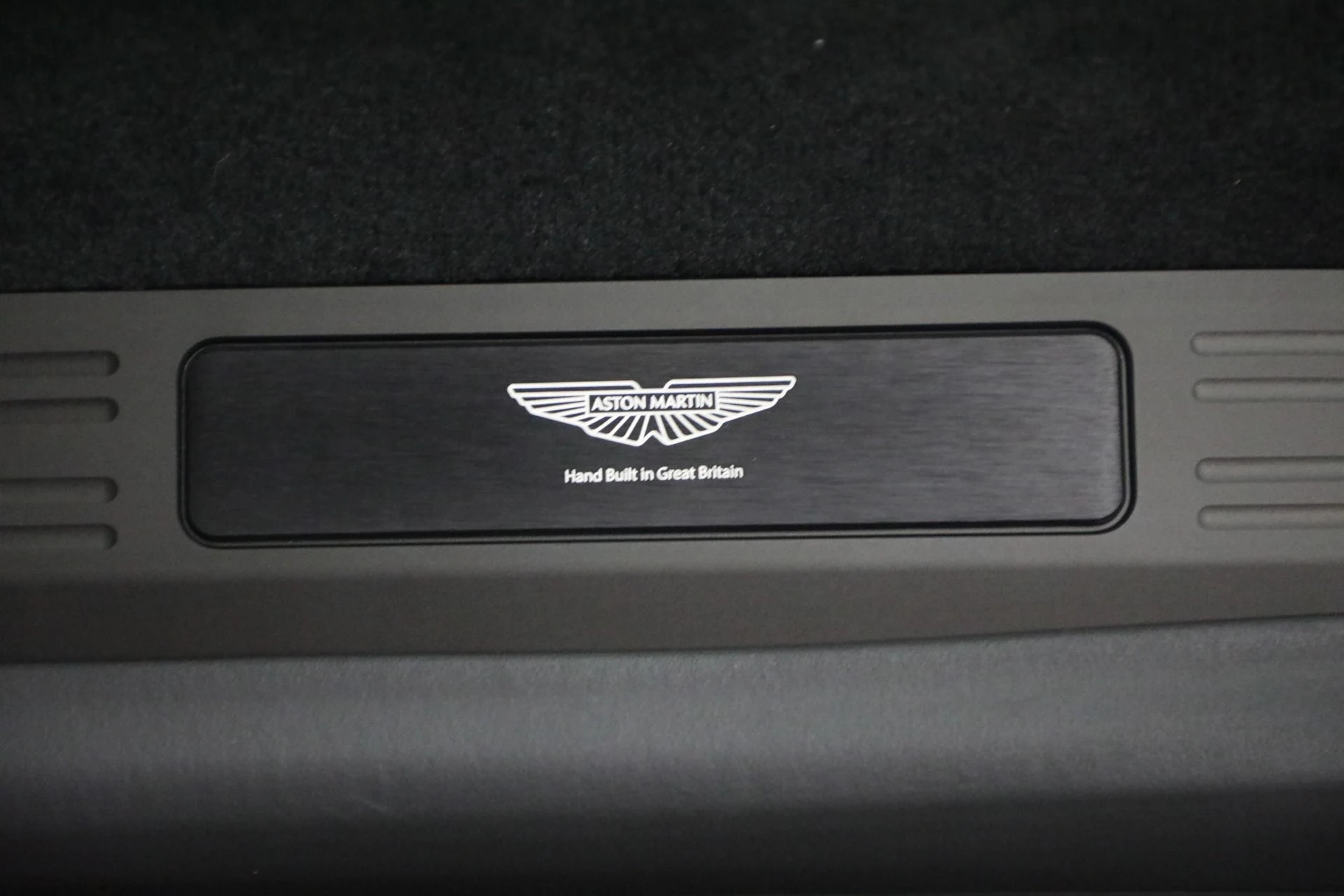 mph038_1611557394_New_2026_Aston_Martin_Vantage_Roadster_1762286675_2865724a09