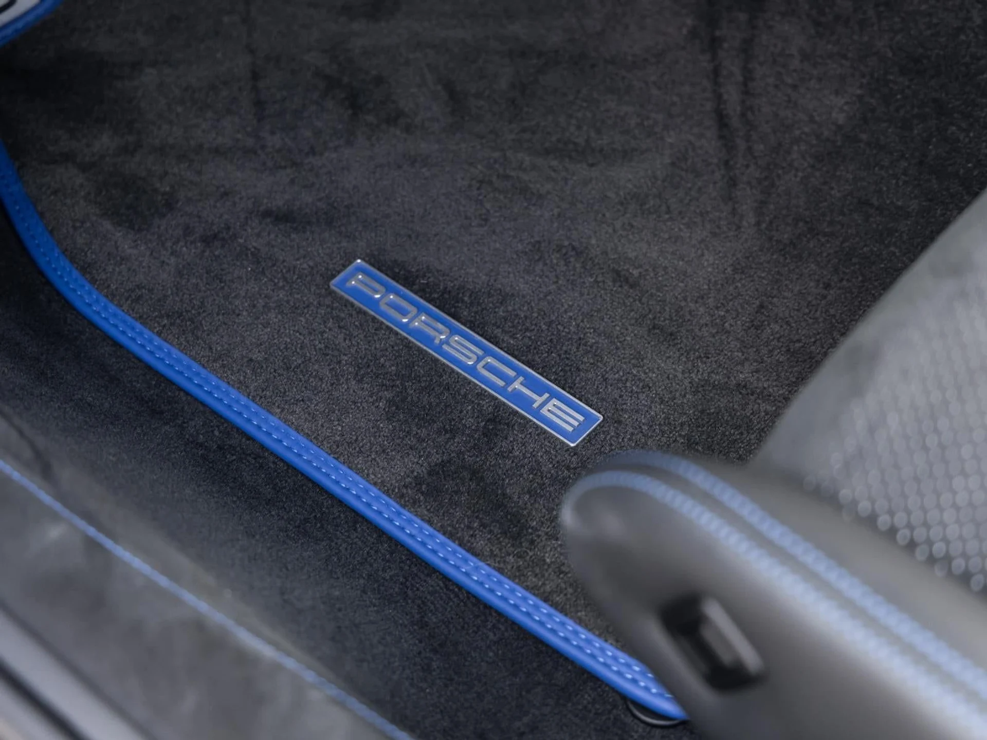 mph038_1624826386_39_ebf1bc2535