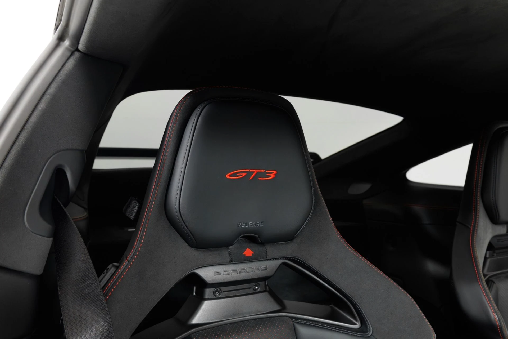 mph038_1628797793_Used_2025_Porsche_911_GT_3_1777072064_7c0c108a71