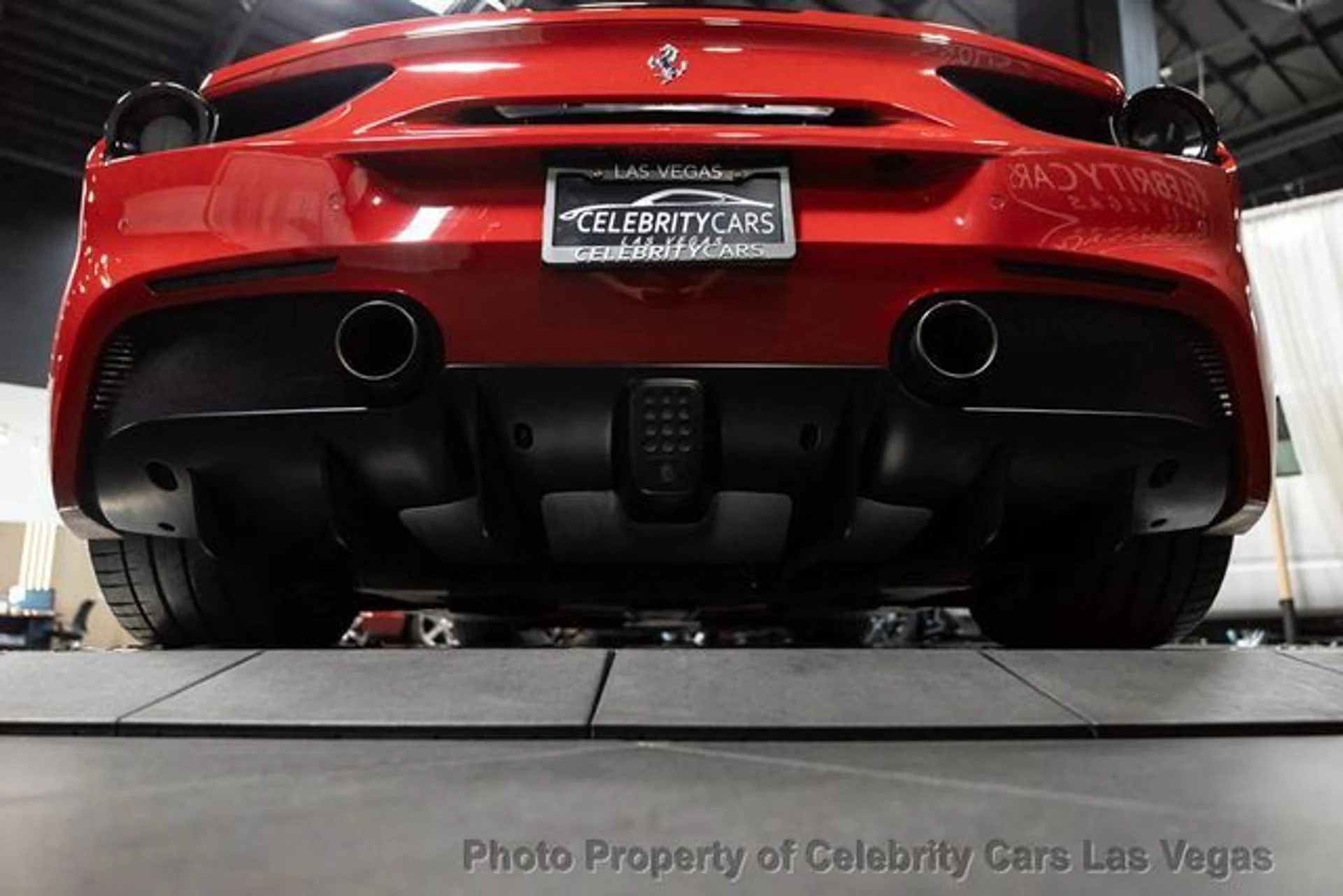 mph038_1649477207_used_2018_ferrari_488_gtb_coupe_9707_23093492_43_640_7775efc7c1