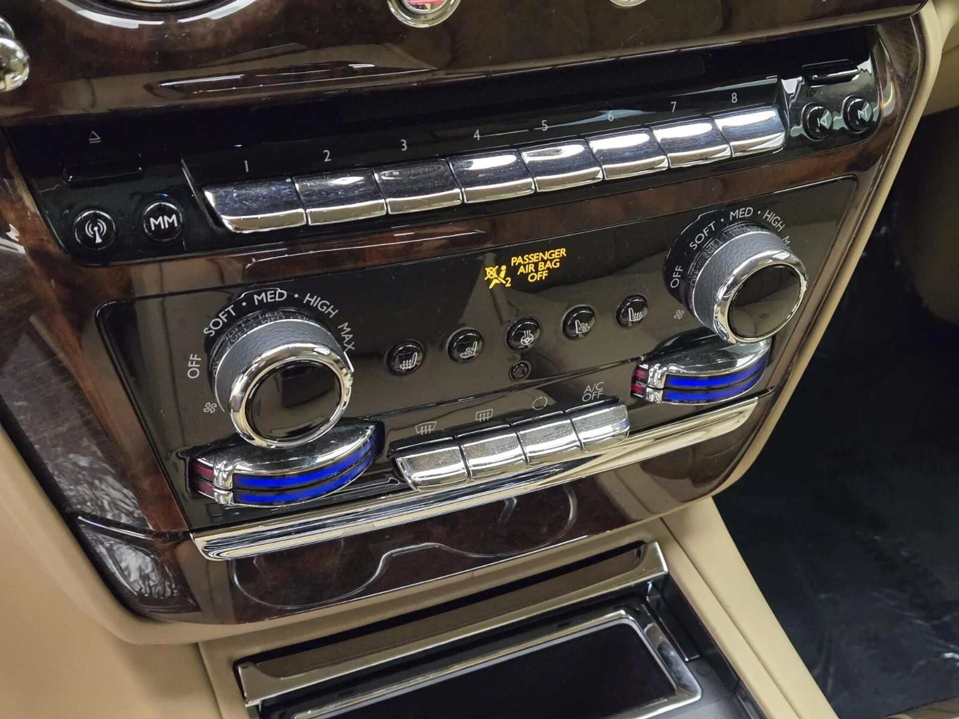 mph038_1649839548_Used_2020_Rolls_Royce_Phantom_1759993978_1ad5d2d76f