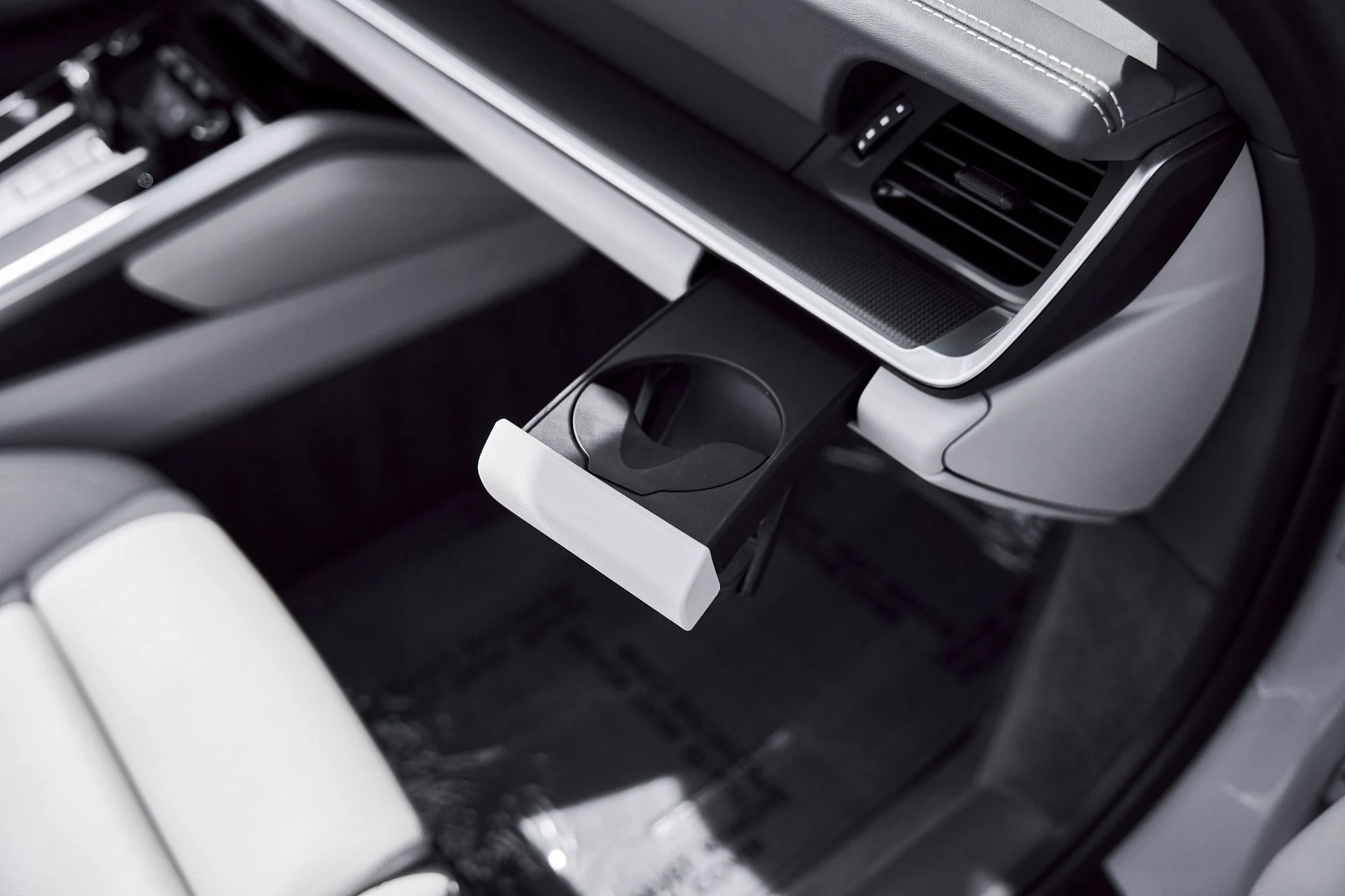 mph038_166025641_Used_2025_Porsche_911_Turbo_S_1772157286_f2159ffbee