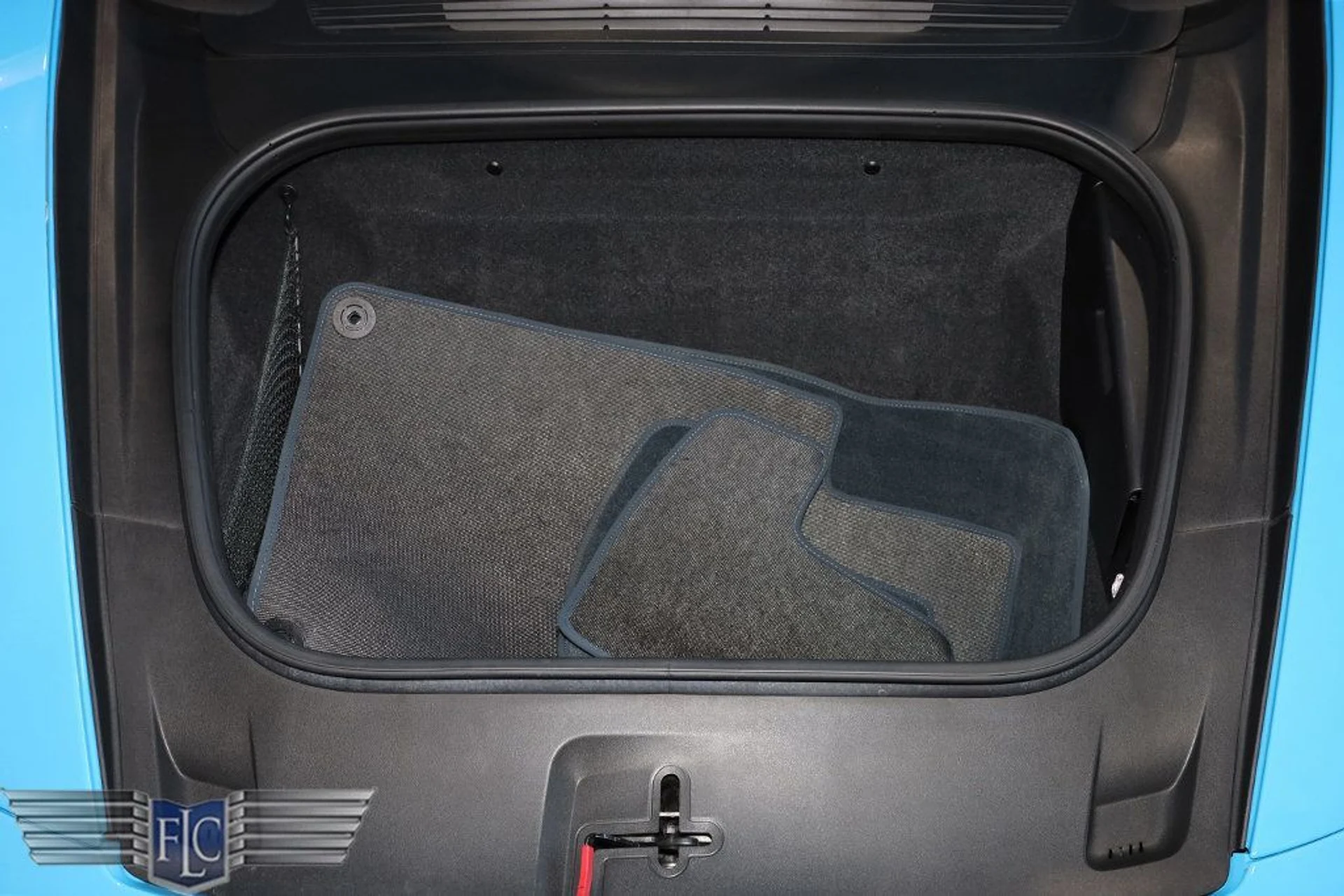 mph038_1676305536_used_2022_porsche_911_turboscoupe_9689_23016612_39_1024_bef4ebf1b8