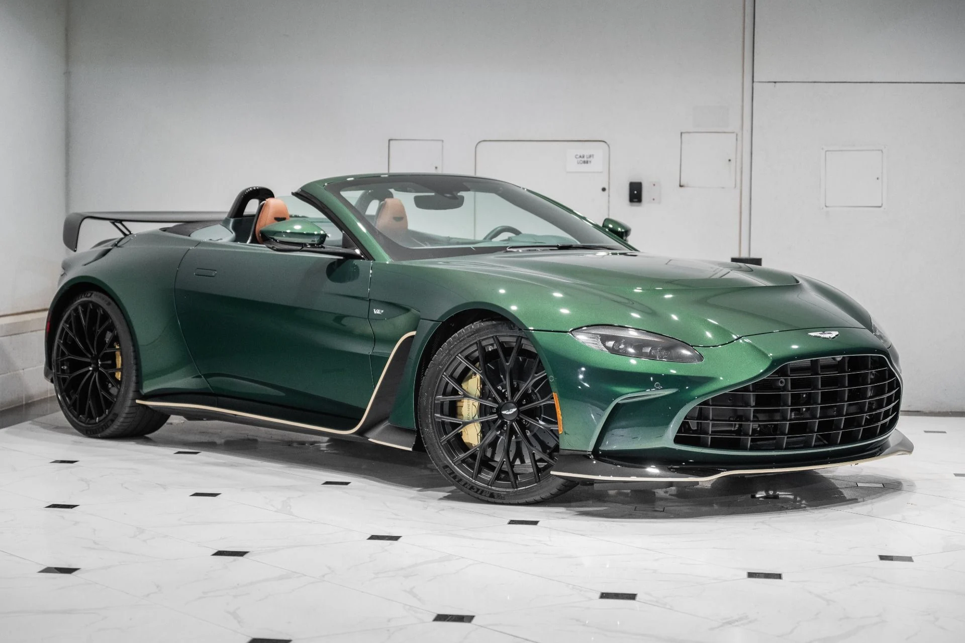 mph038_1678416464_Used_2023_Aston_Martin_Vantage_V12_1787759949_f1c5056757