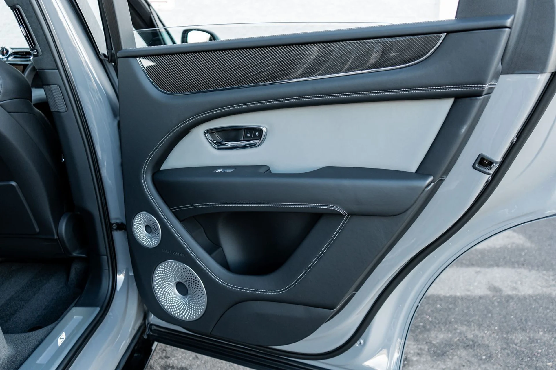 mph038_1695138968_a8bd5387_e89d_471b_9713_80bf460403db_9a86931c29