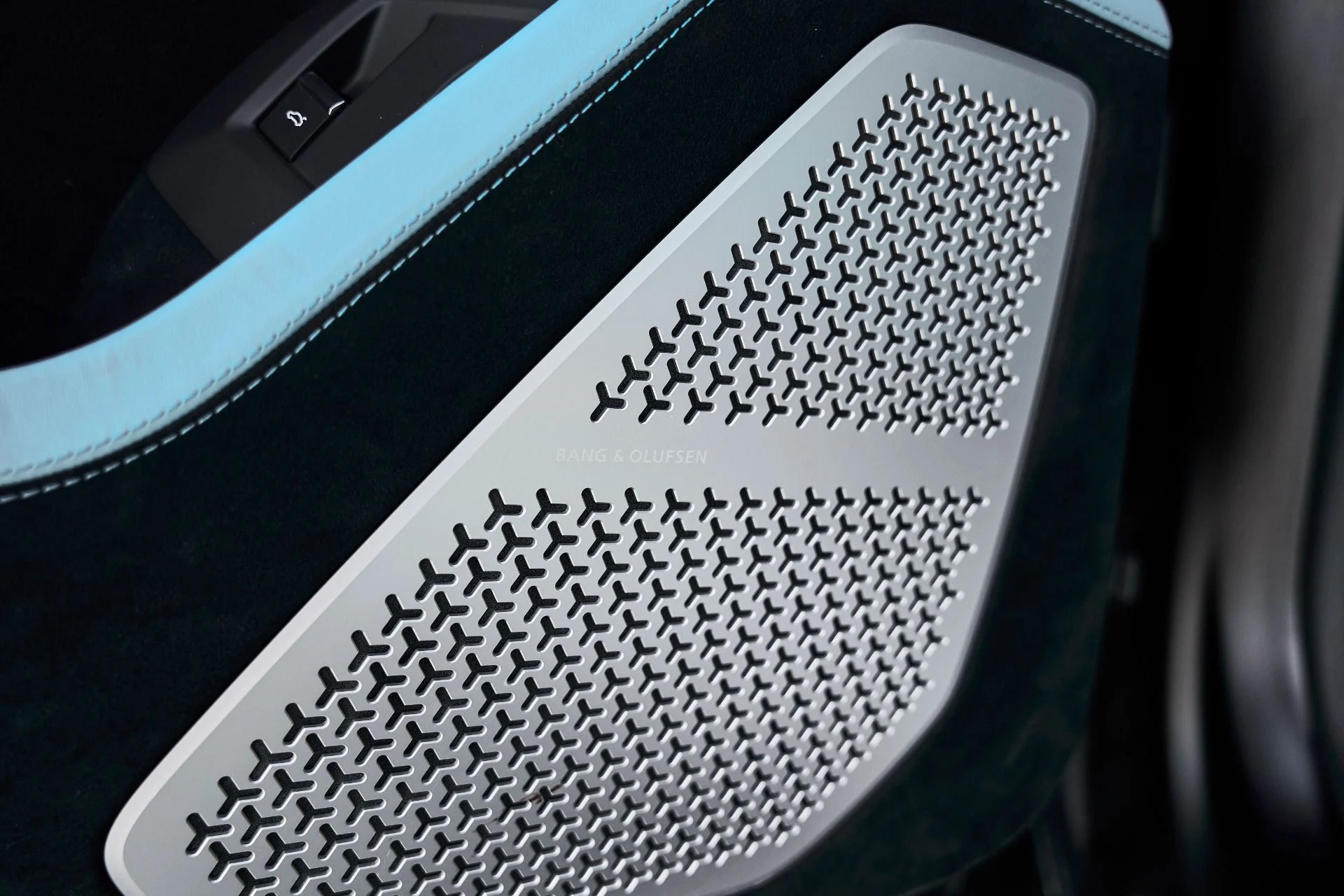 mph038_1695988119_Used_2024_Lamborghini_Urus_Performante_1779865517_b1b863bebb